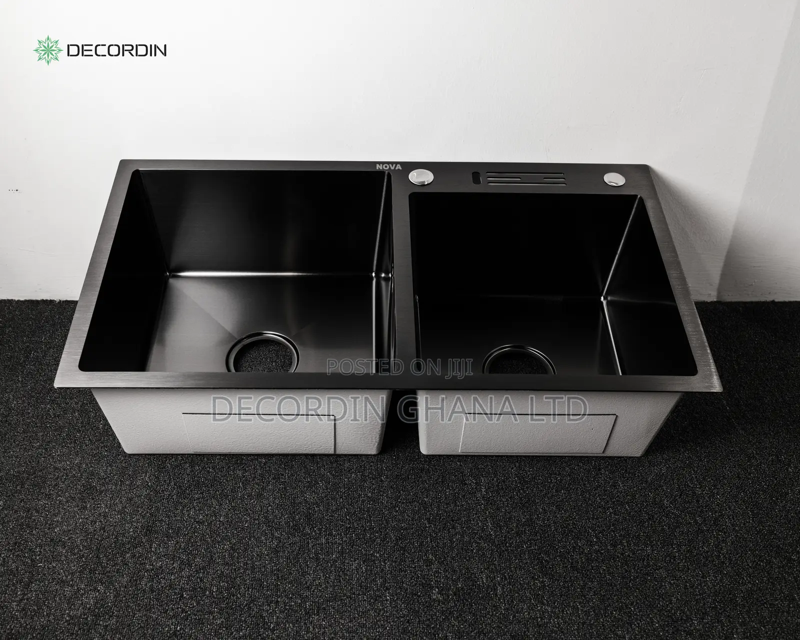 Kitchen Sink (Black)