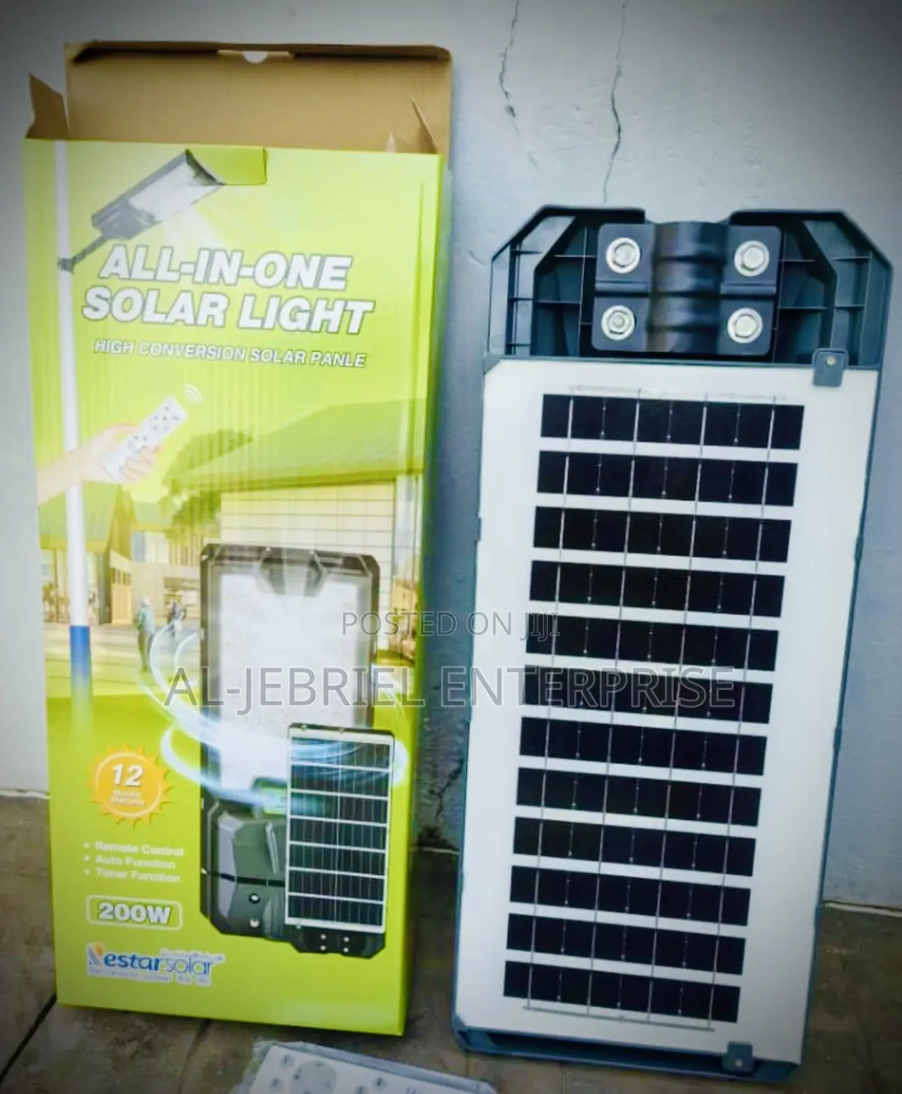 200 Watts Solar Light