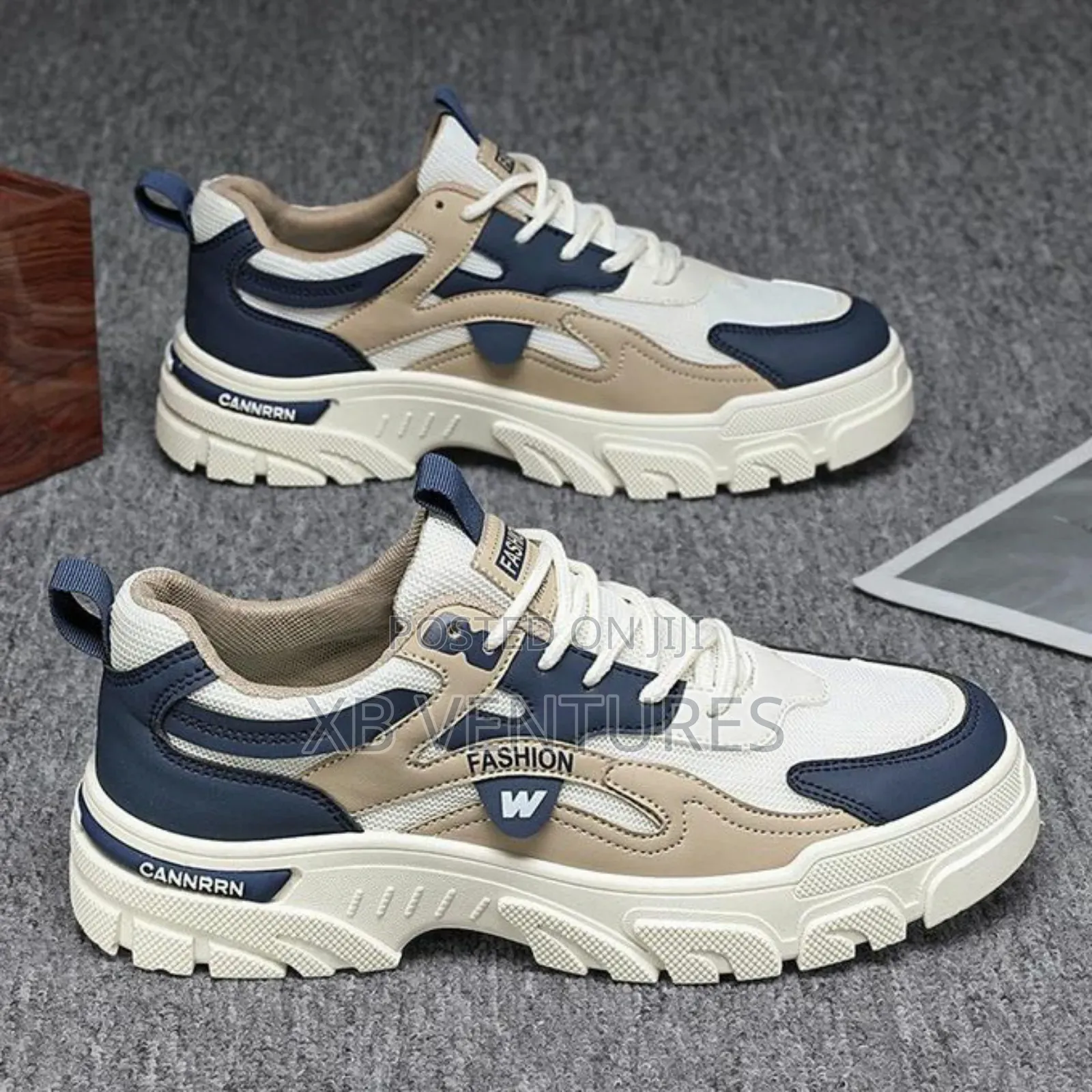 Men's Non-Slip Wear-Resistant Low-Top Skateboard Shoes