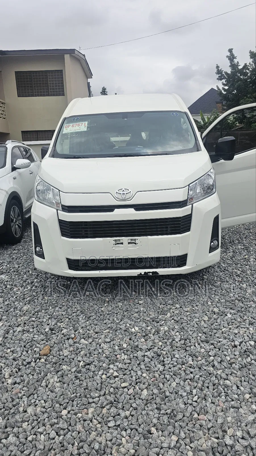 Toyota HiAce 2021 White