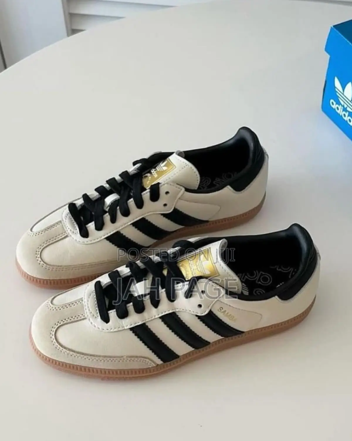 Adidas Samba