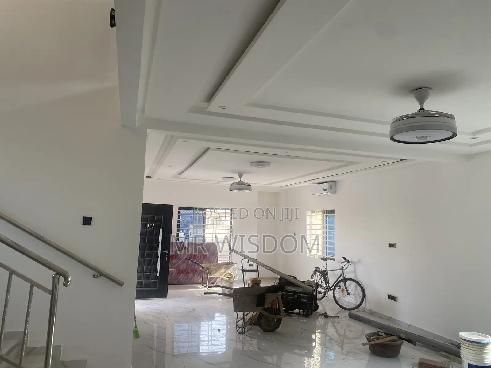 4bdrm Duplex in Lakeside Estate, Ashaley Botwe for sale
