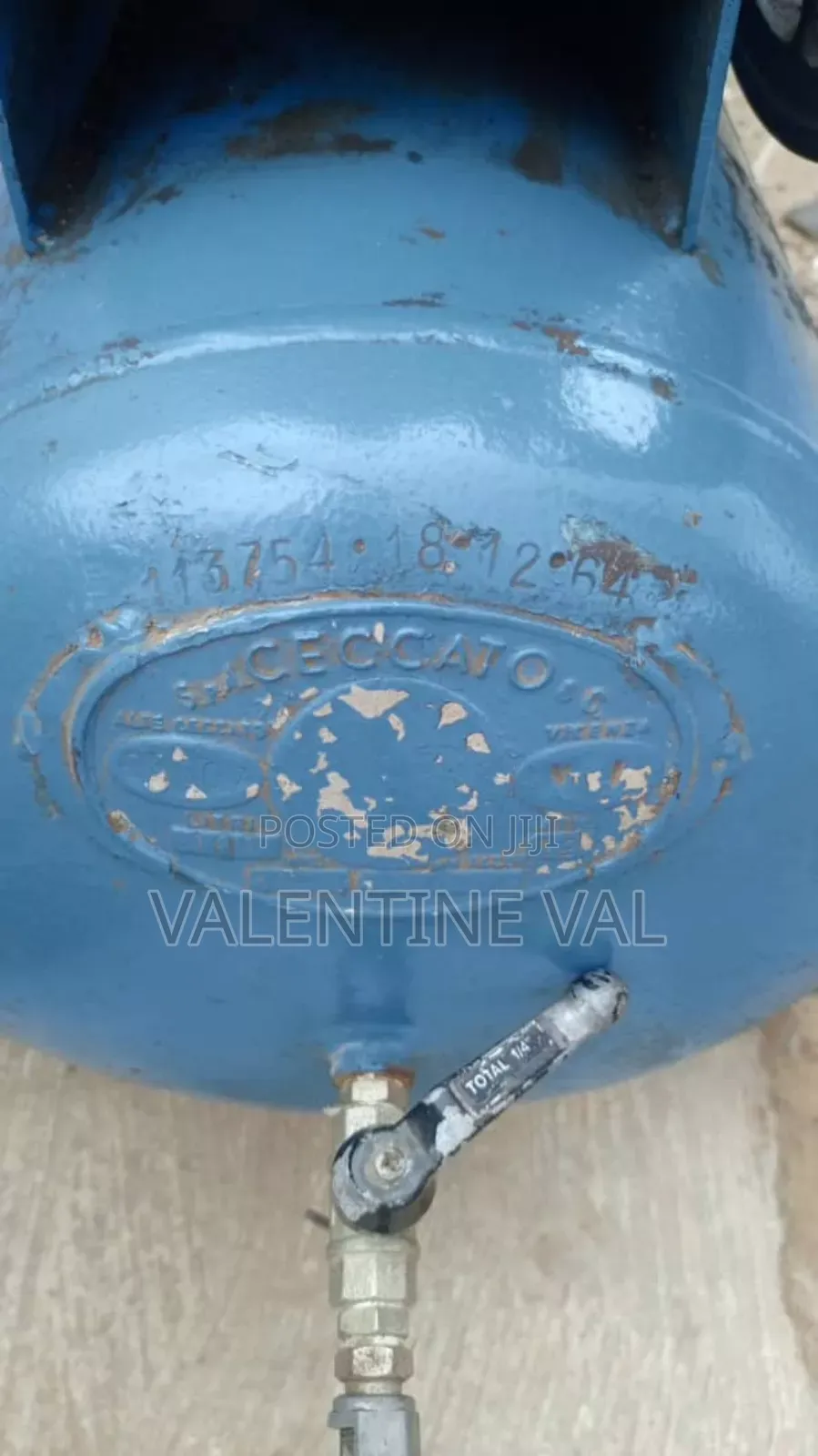 100 Liter Compressor Powered by Petrol Well Sophisticated