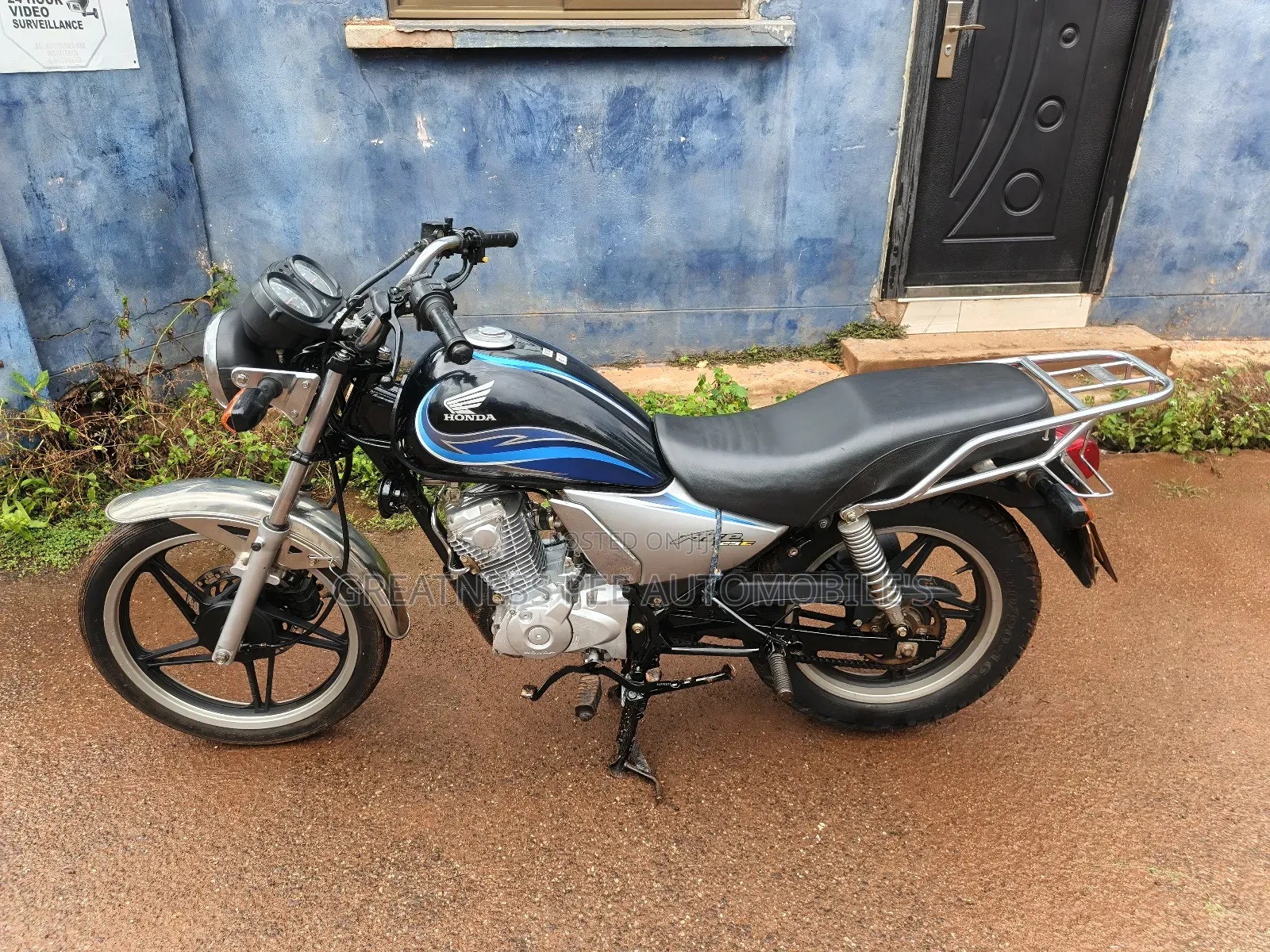 Honda CB 2021 Blue