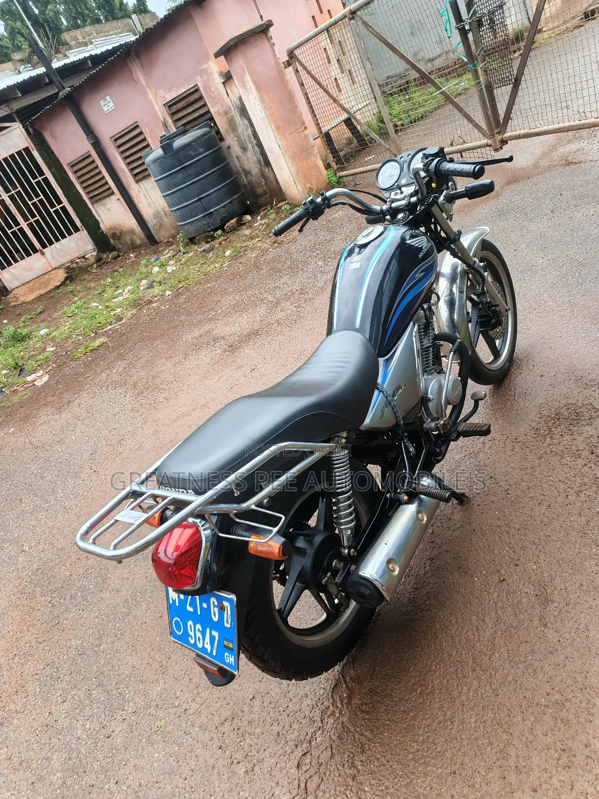 Honda CB 2021 Blue