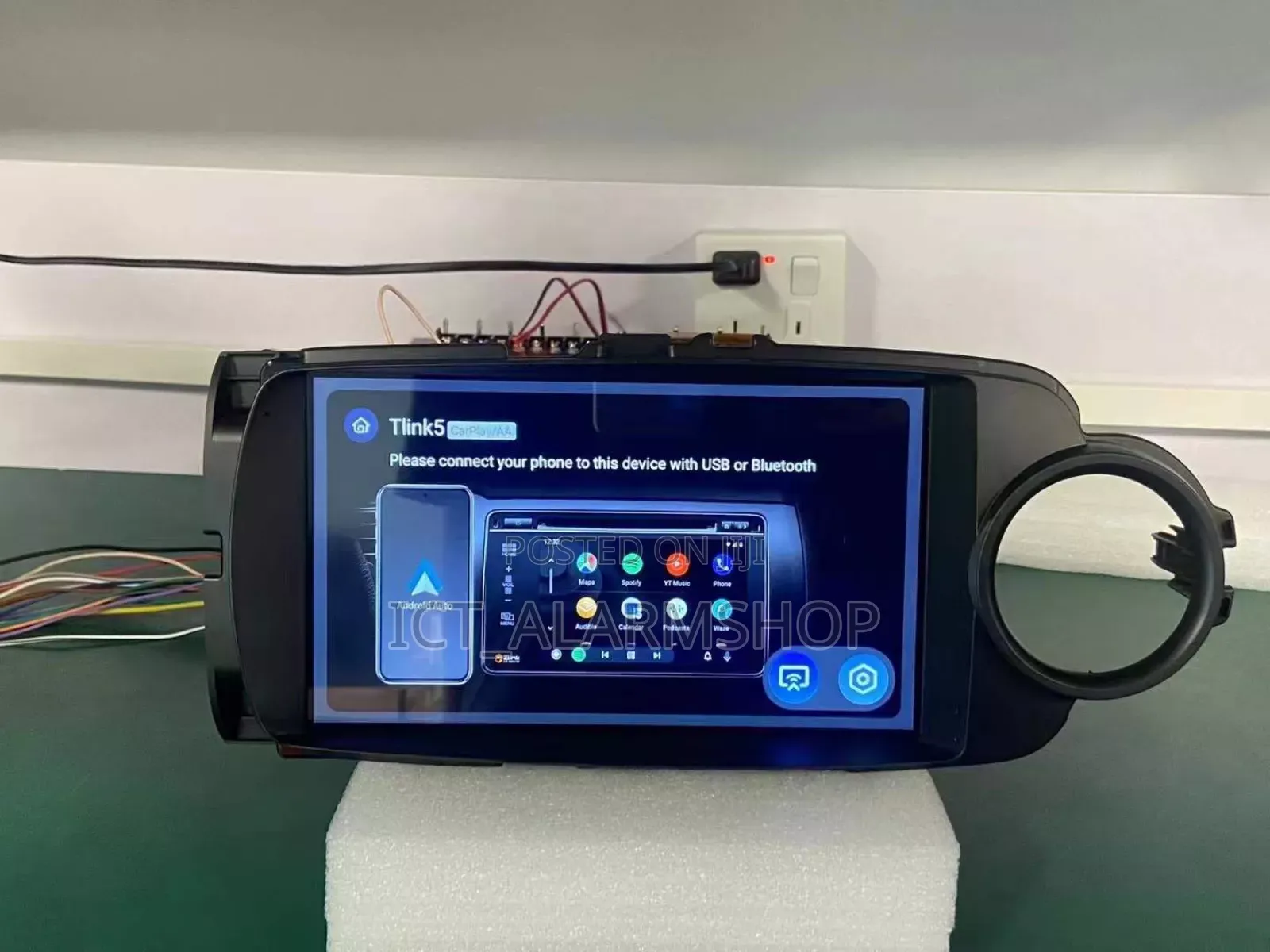 Toyota Vitz Yaris 2012 Carplay and Wireless Android Auto Multimedia