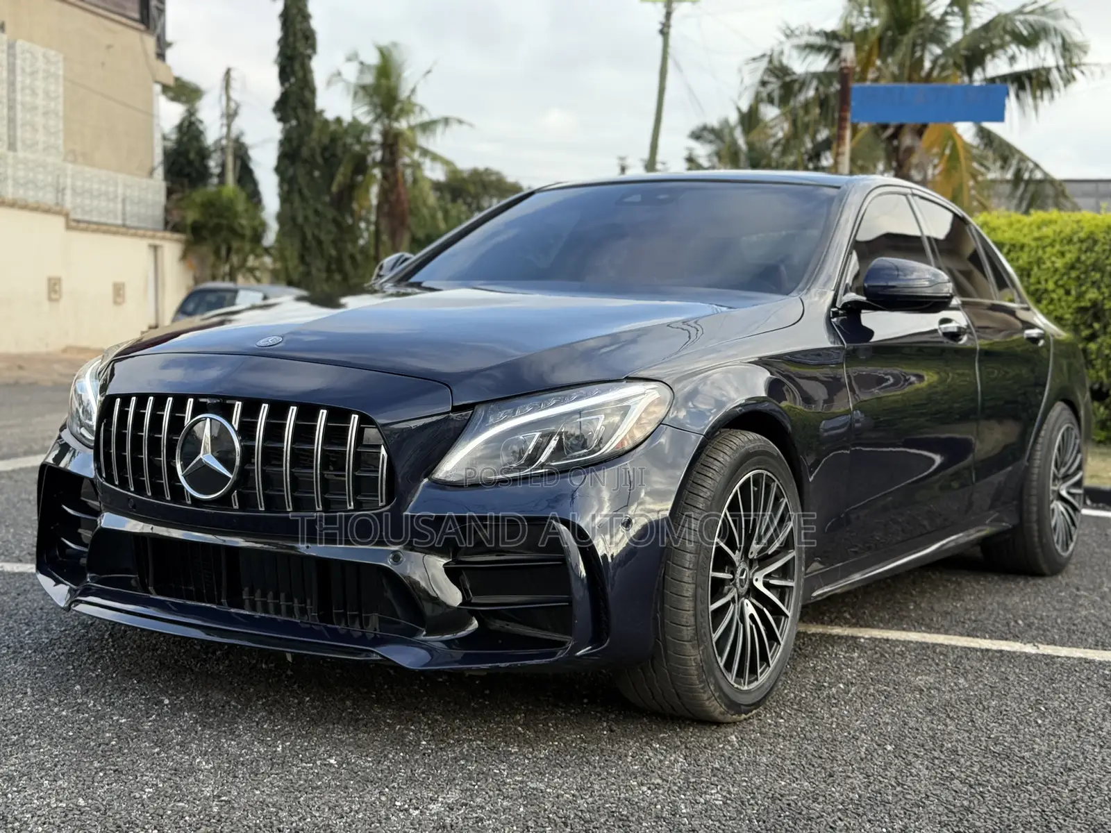 Mercedes-Benz C450 2016 Blue