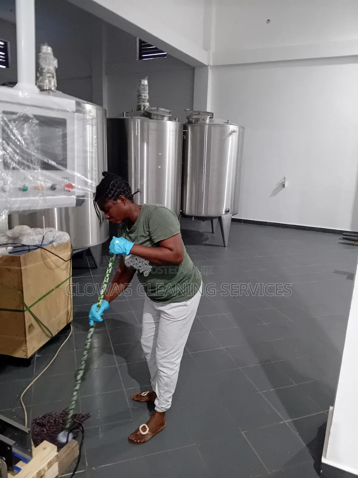 Deep Cleaning Services ::,.