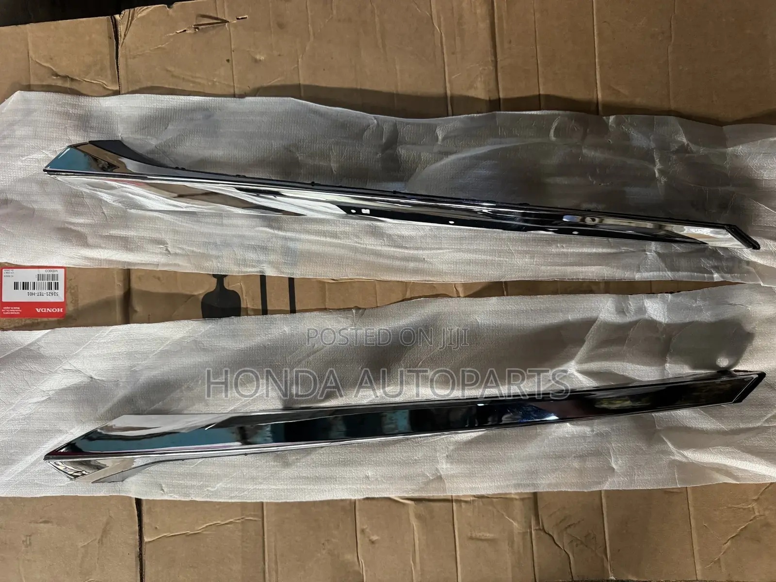 Honda Civic 2016,2017,2018 Headlight Shinning.