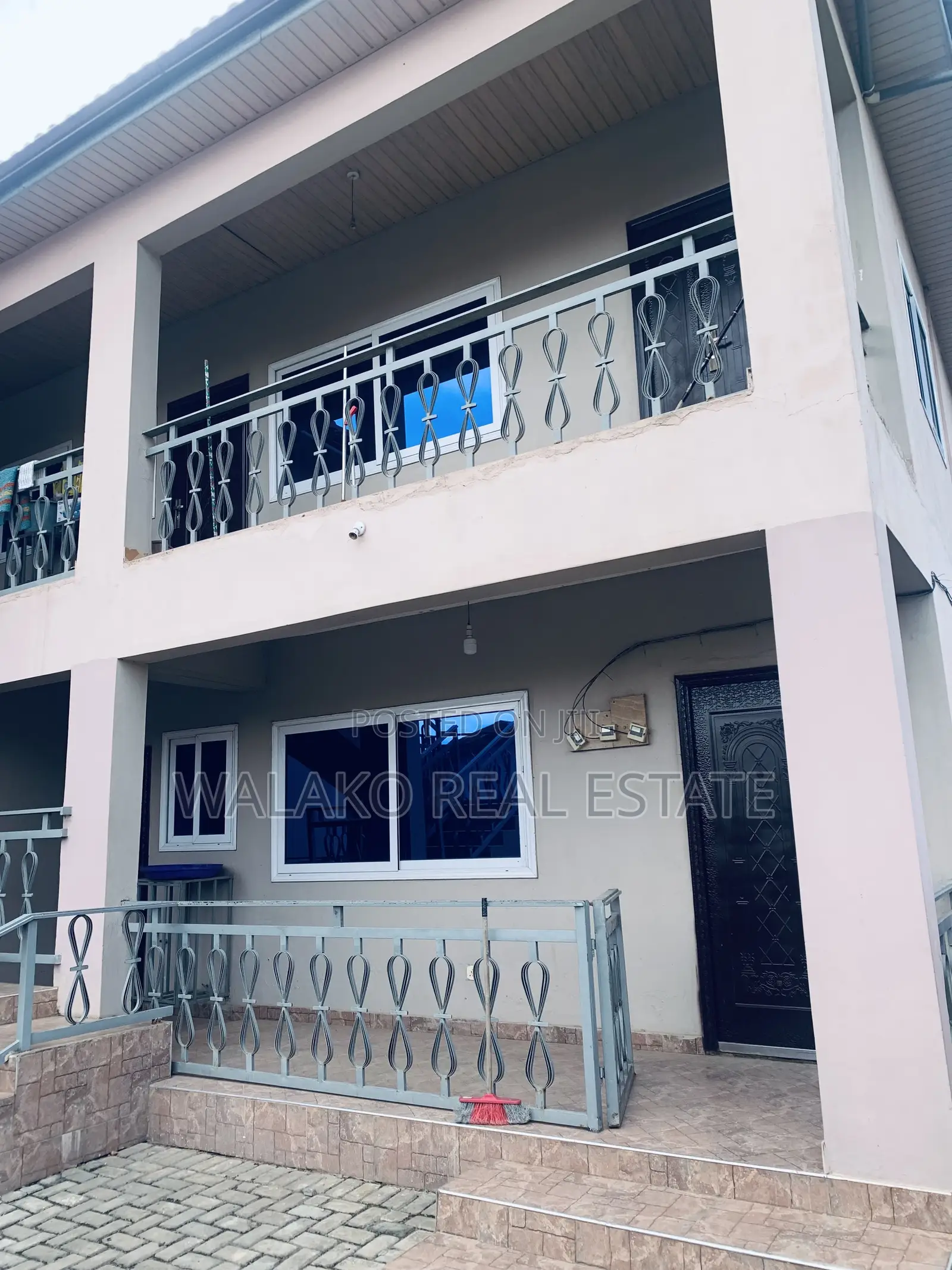 2bdrm Apartment in Kwabenya for rent