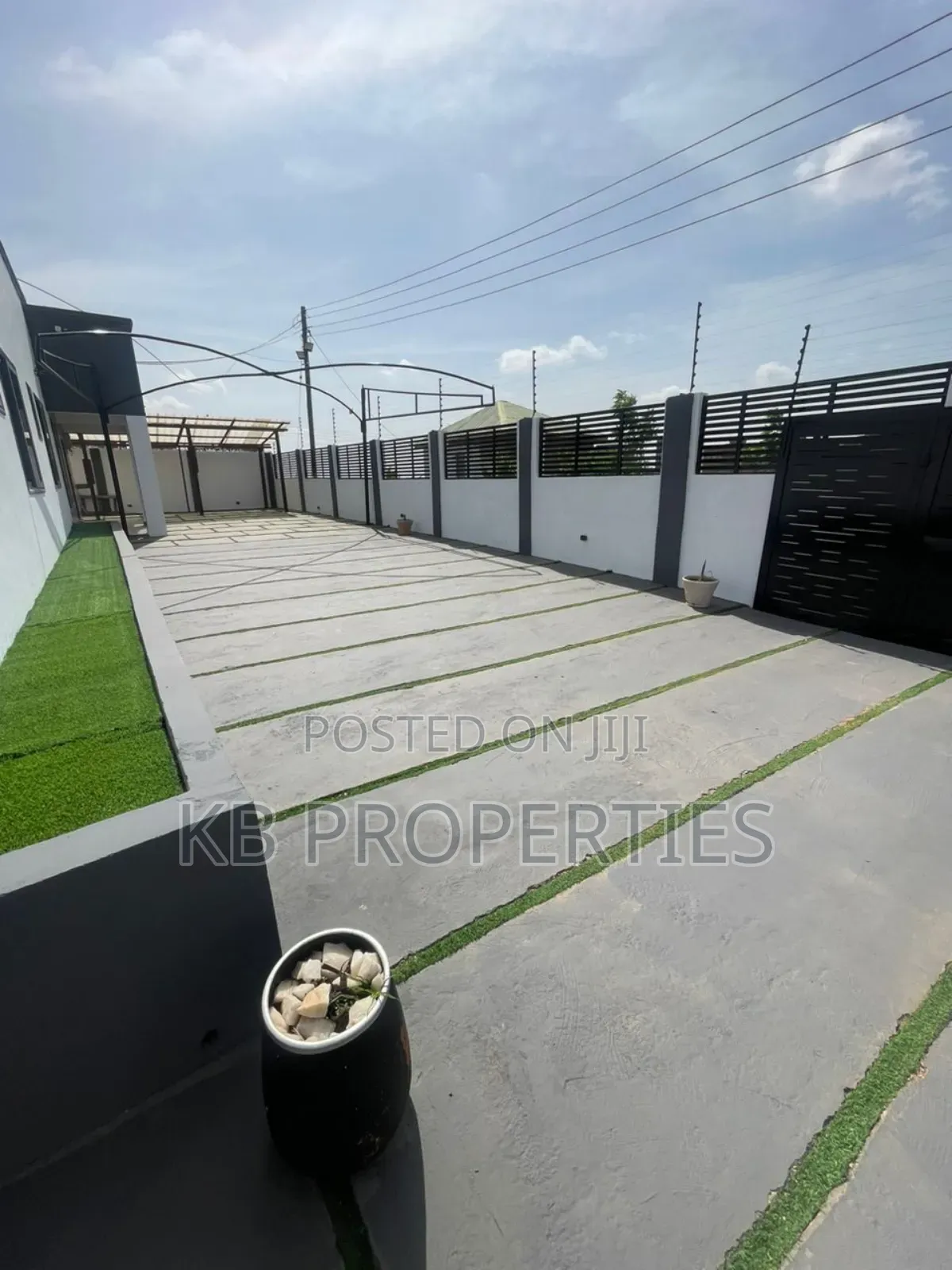5bdrm House in Kb Properties, Community 25 for rent