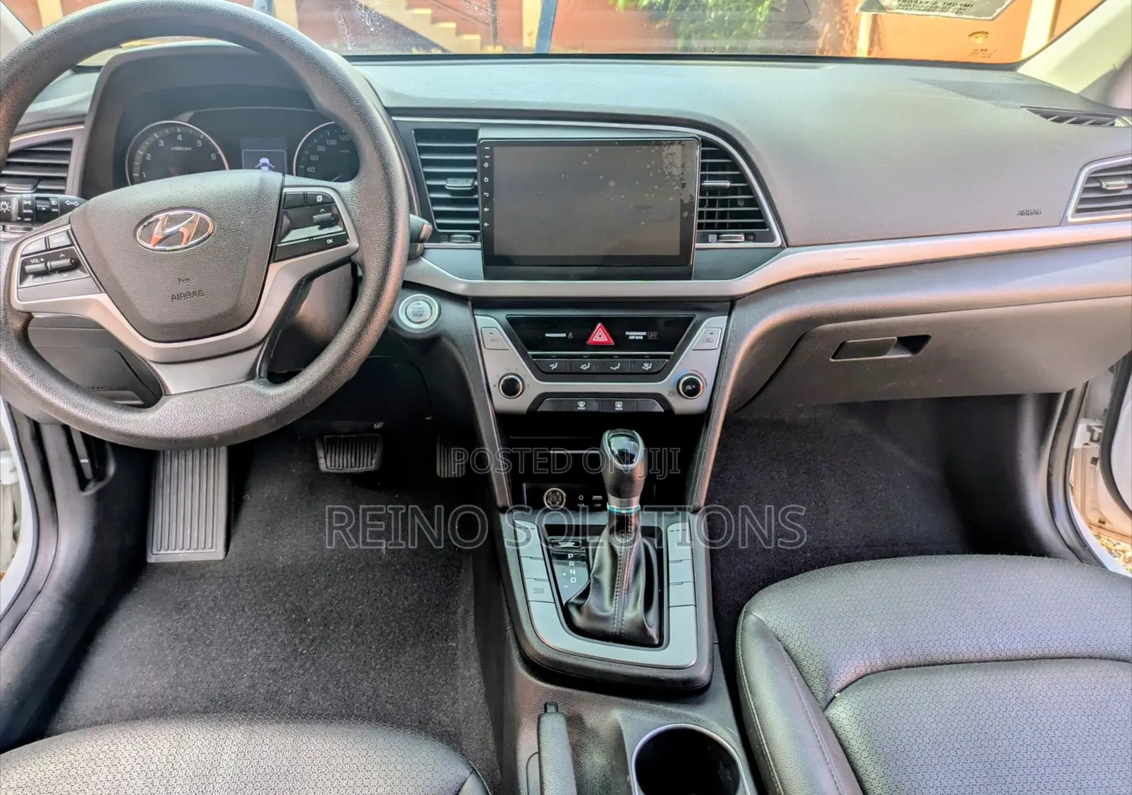 Hyundai Avante 2017 White