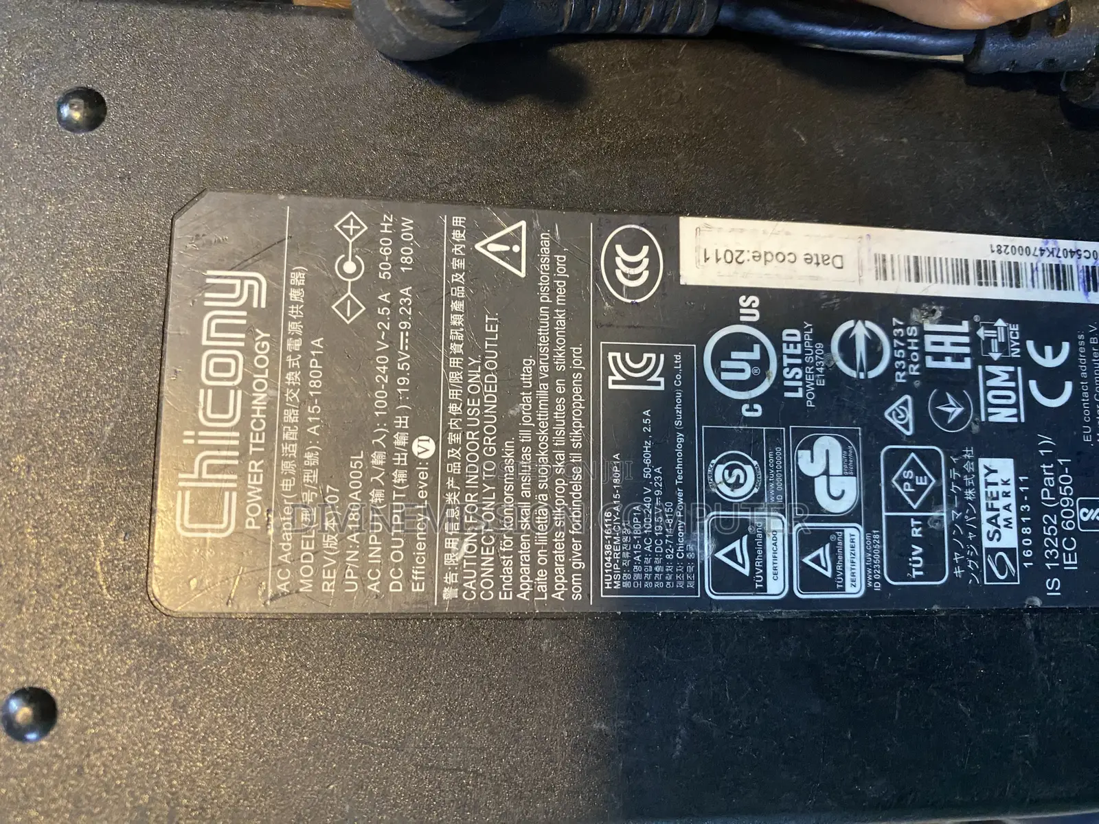 Msi Adapter/Charger 19.5v=9.23a,180w Chicony