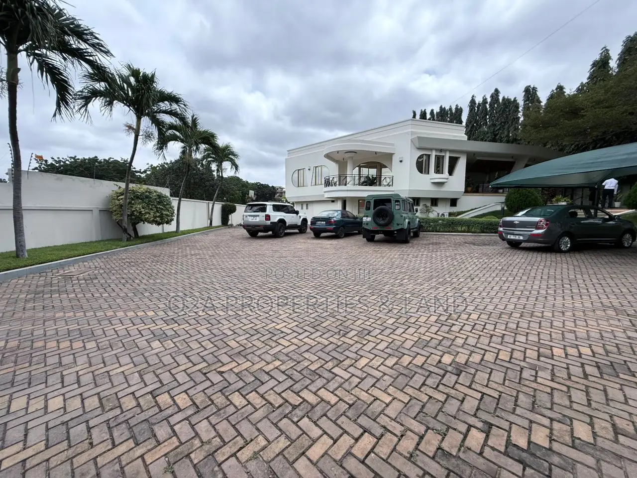 6bdrm House in Airport Residential for rent