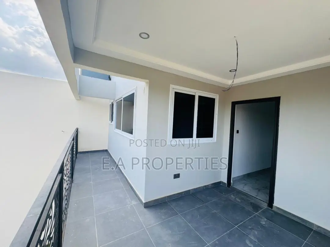 4bdrm House in E A Properties, SDA Area for sale