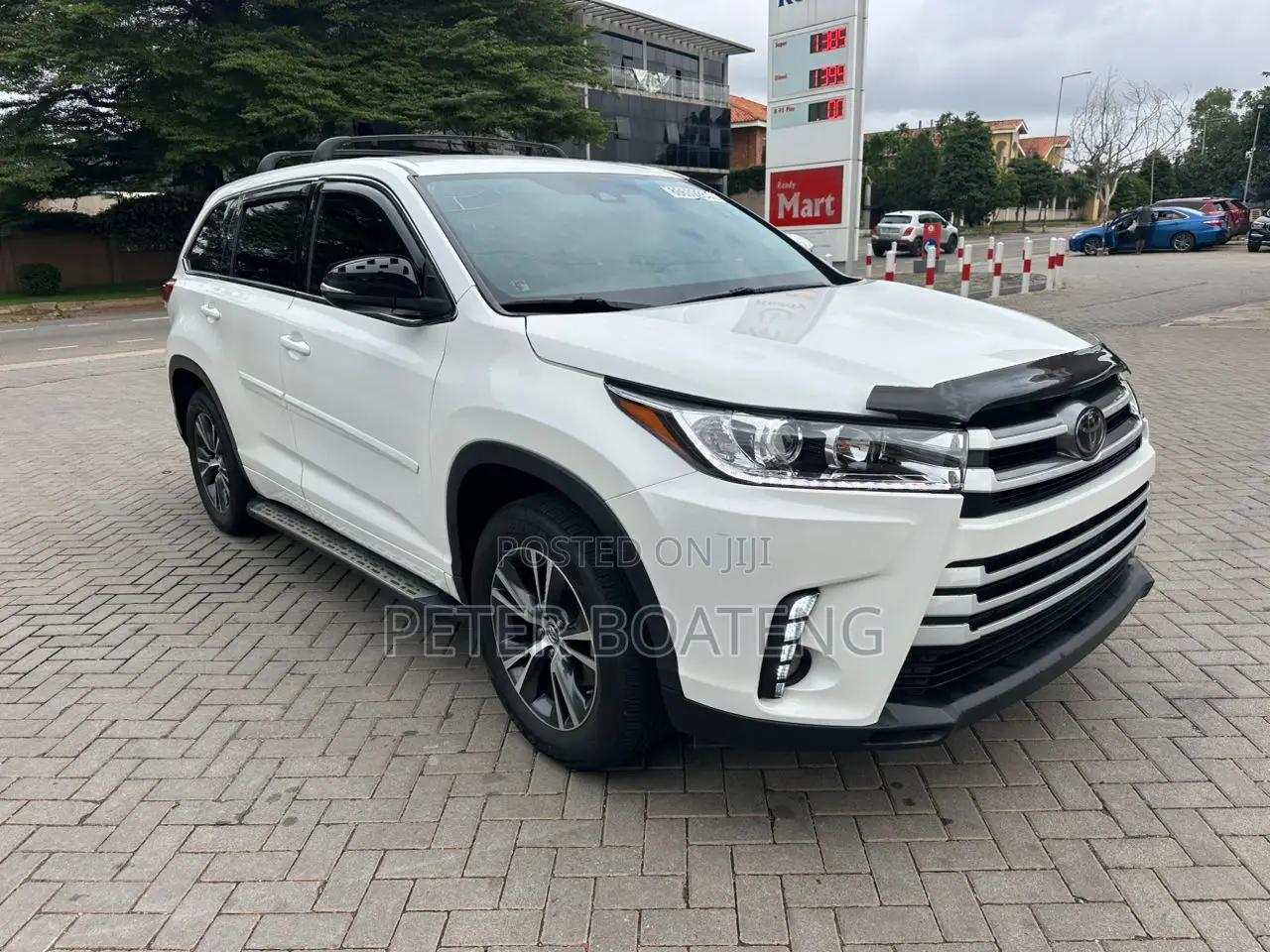 Toyota Highlander LE 4x2 (2.7L 4cyl 6A) 2018 White
