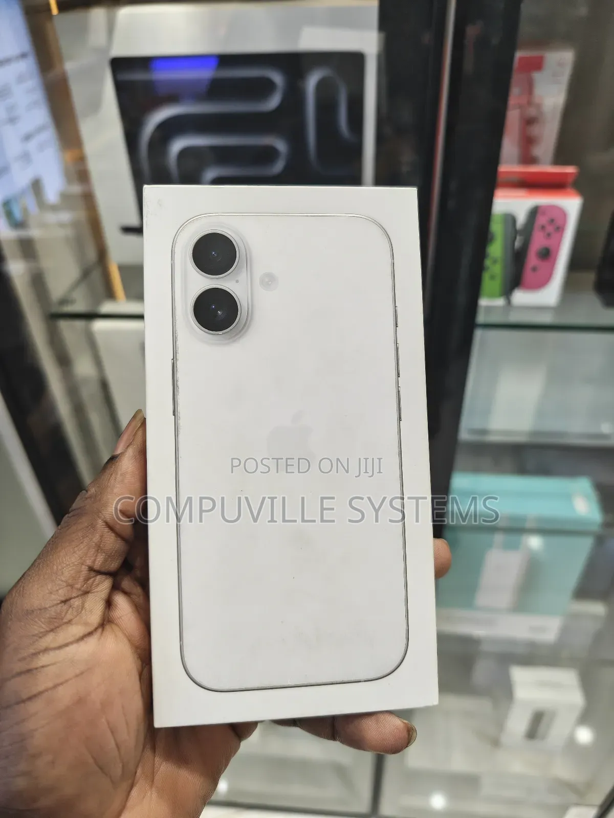 New Apple iPhone 17 256 GB White