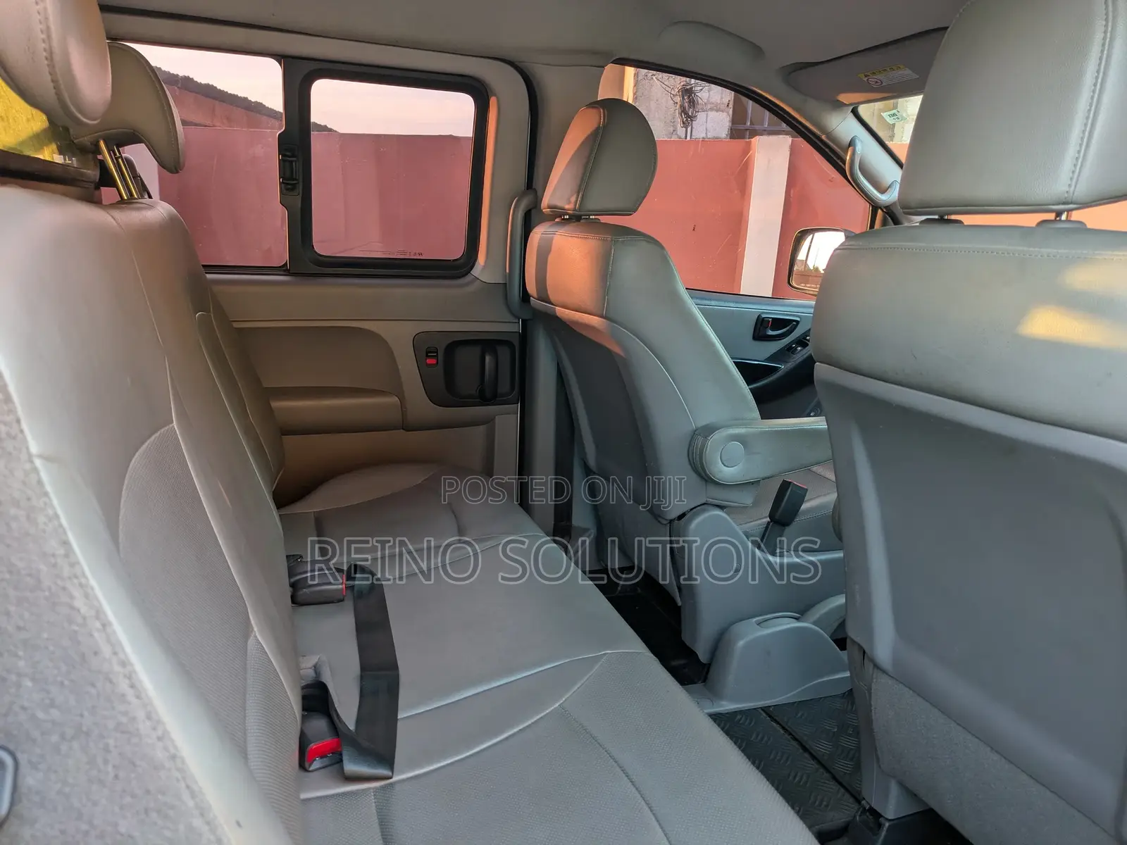 Hyundai Starex 2017 Silver