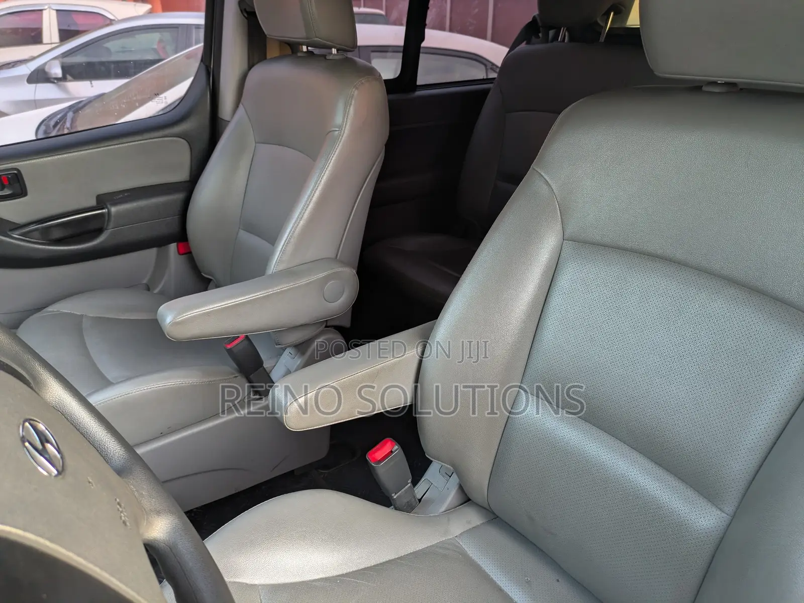 Hyundai Starex 2017 Silver
