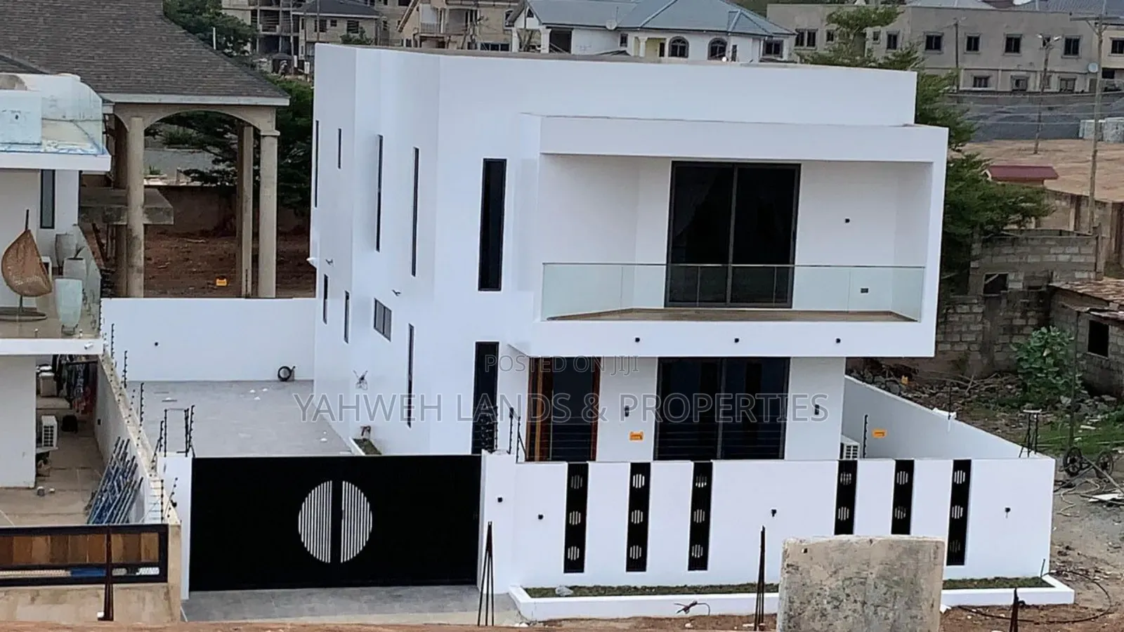 4bdrm House in East Legon for sale