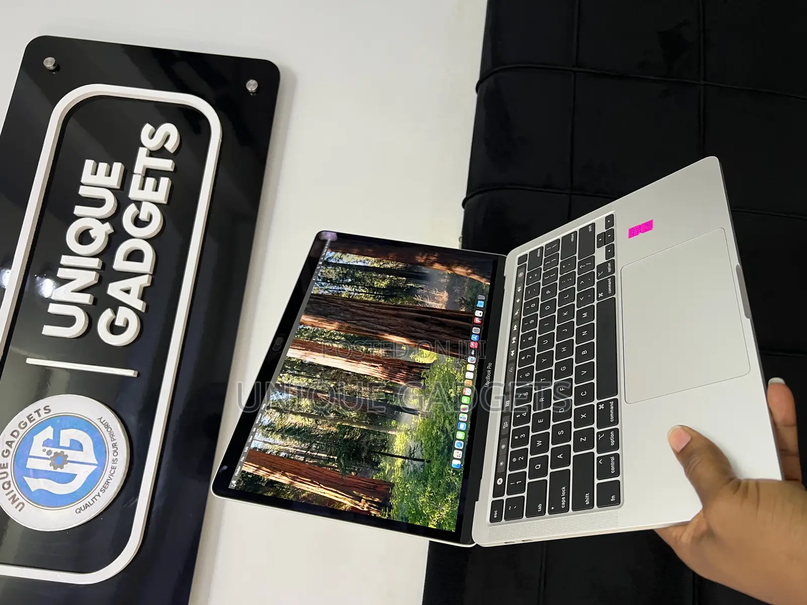 Laptop Apple MacBook Pro 2020 8GB Intel Core i5 SSD 256GB
