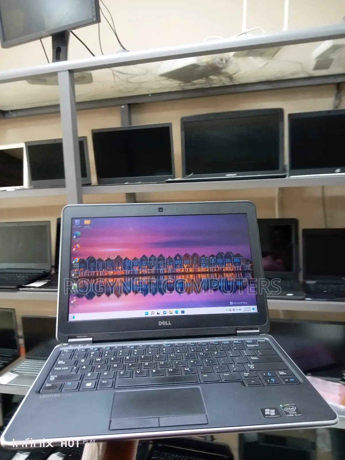 Laptop Dell Latitude E7240 8GB Intel Core i5 SSD 512GB
