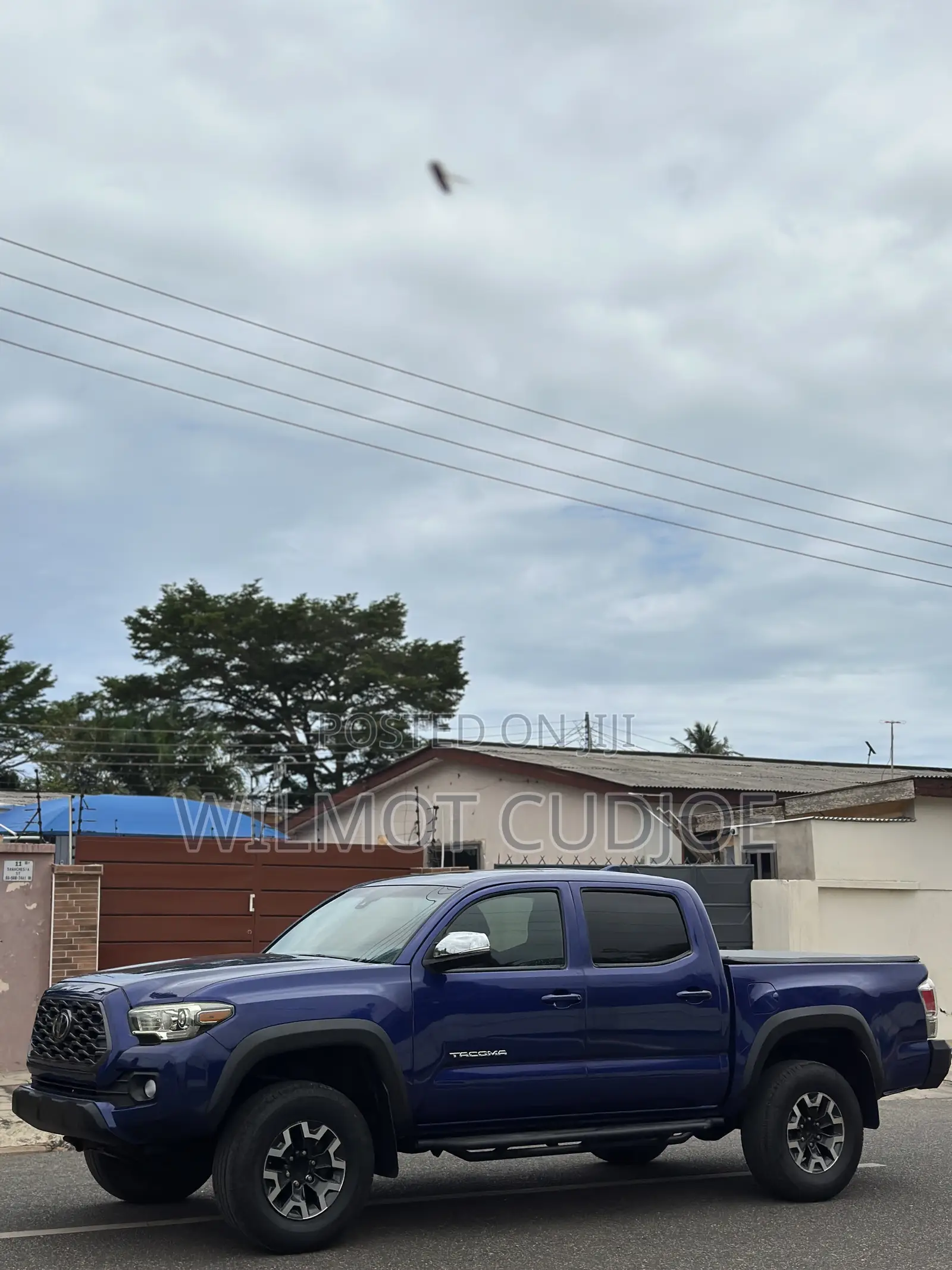 Toyota Tacoma 2022 Blue