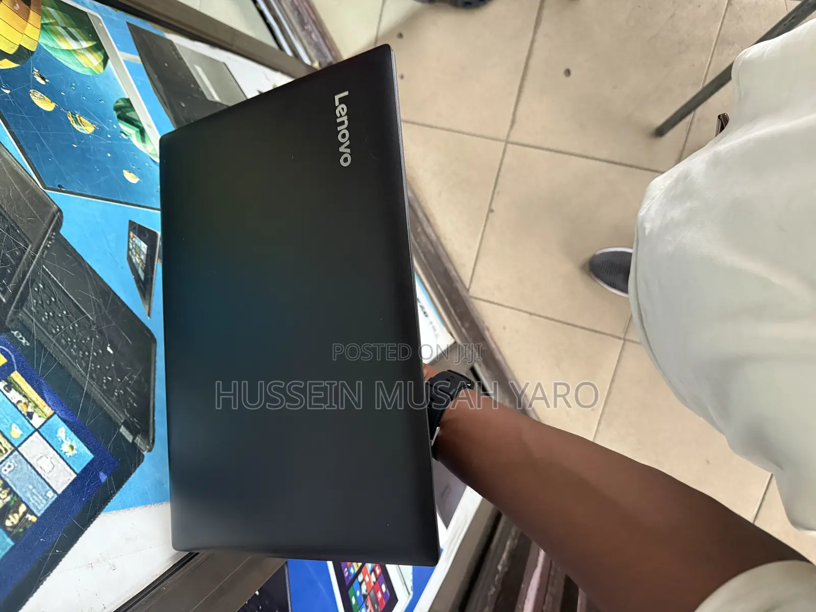Laptop Lenovo IdeaPad 330 8GB Intel Core i5 SSD 256GB