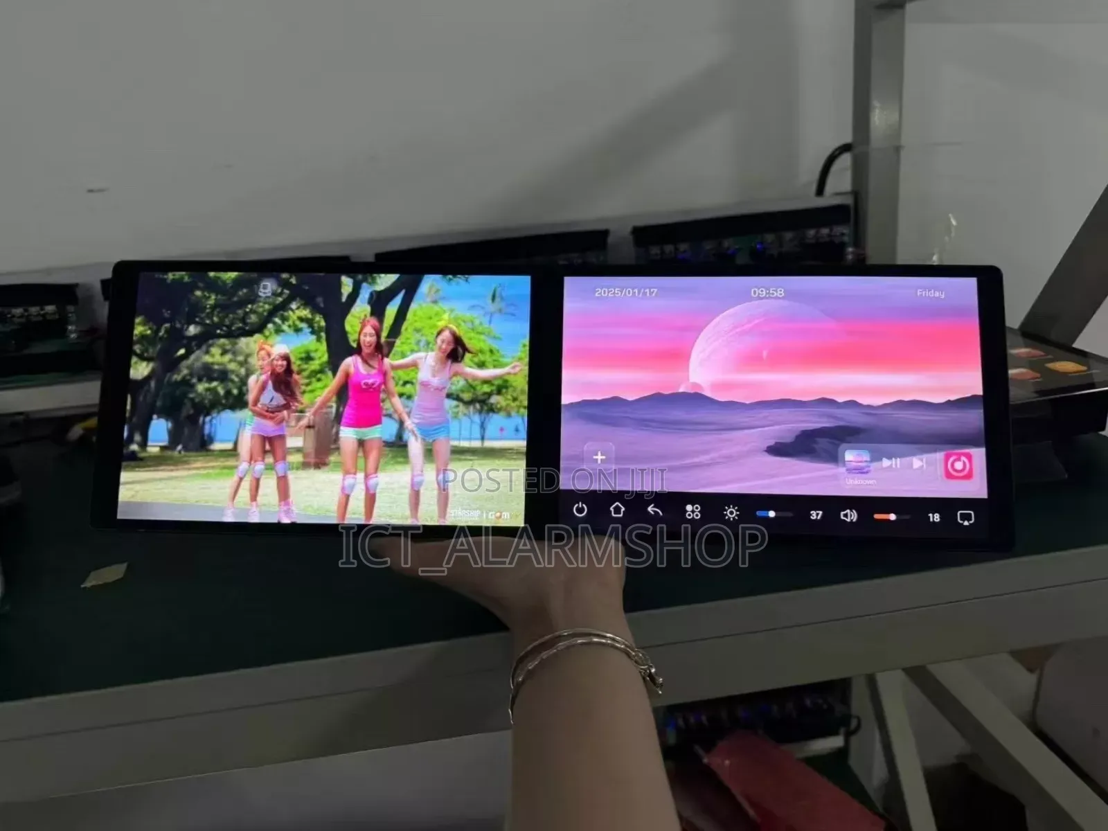 Car Android Radio Dual Qled Screen Multimedia Player