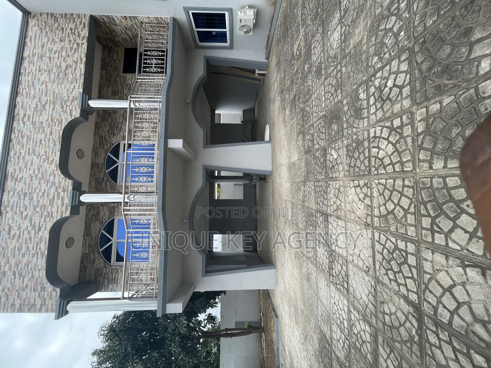 7bdrm House in Unique Key Agency, East Legon for rent
