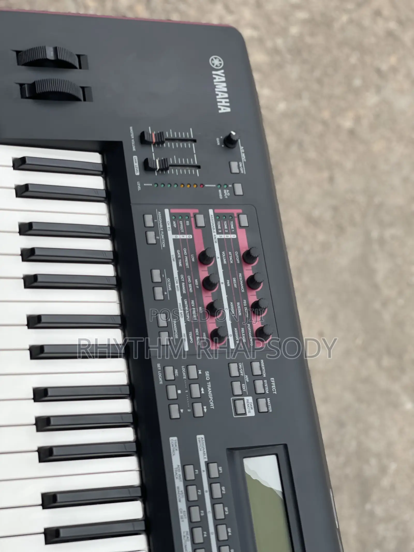 Yamaha Moxf6