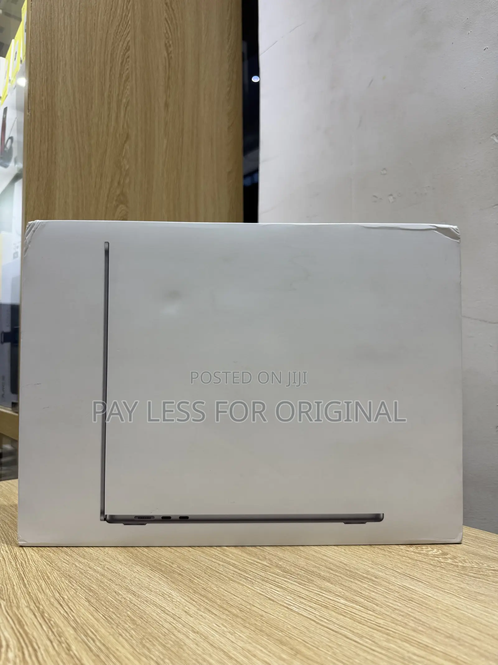 New Laptop Apple MacBook Air 2024 M3 15-Inch 8GB Apple M3 SSD 512GB