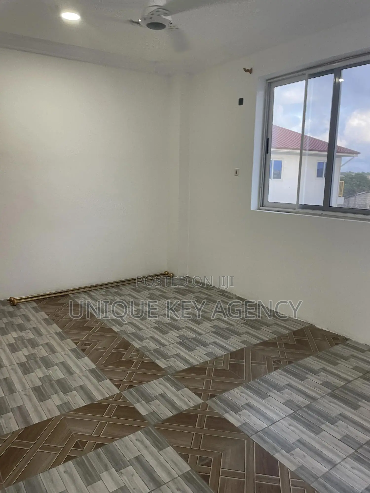 2bdrm Apartment in Unique Key Agency, Tseaddo for rent