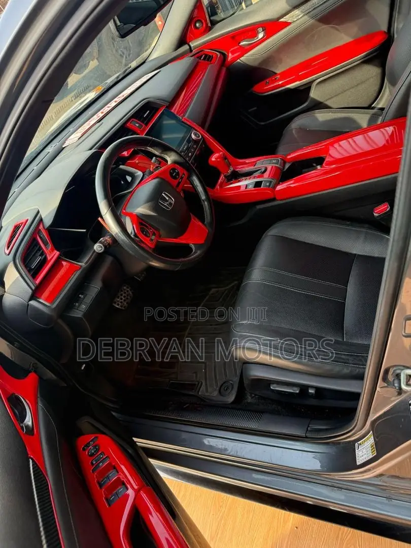 Honda Civic Sport Touring Hatchback 2018 Gray