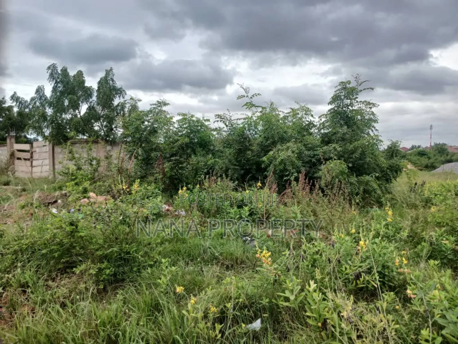 Quarter Plot of Land for Sale Located at Oyibi Saasabi Junction