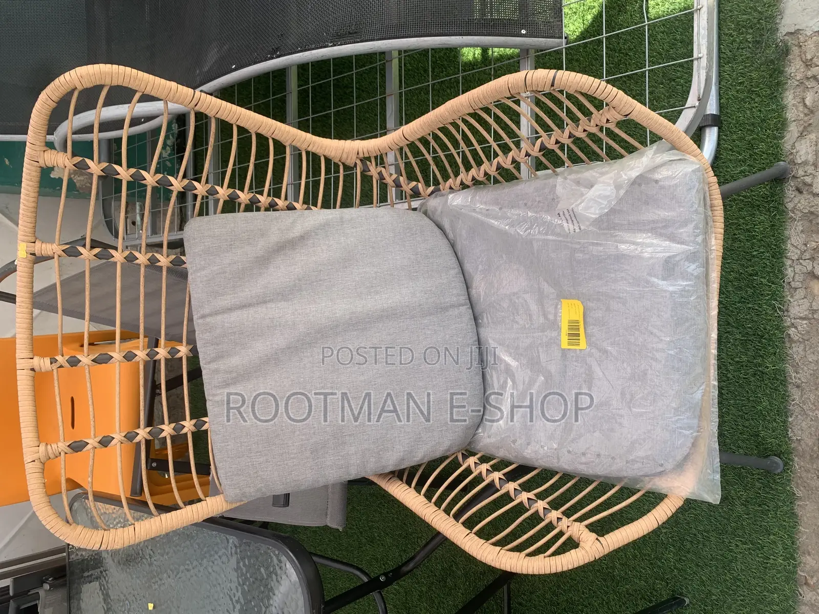 Rattan Outdoor Chair With 2 Cushions