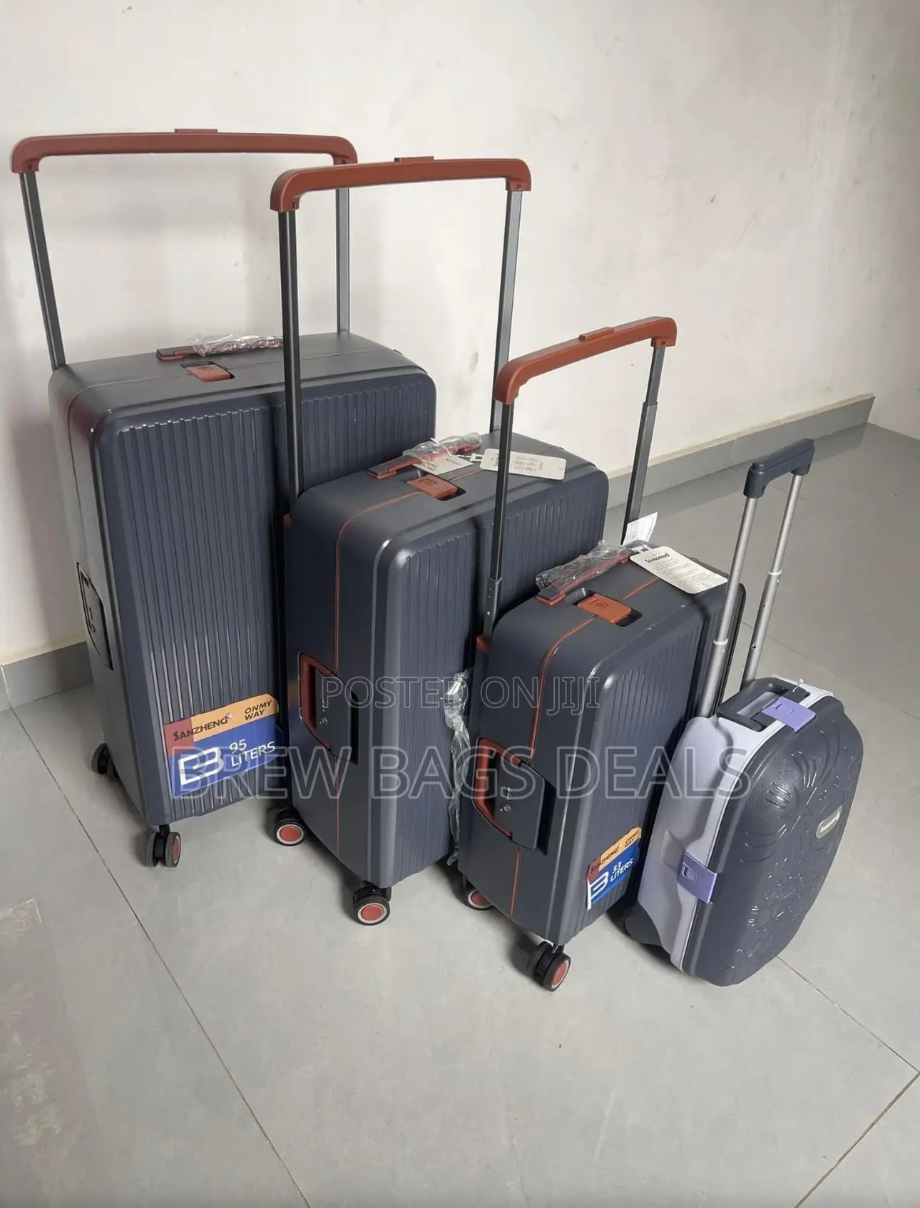 Original 4set Travelers Choice Purely Locks Zipless Traveling Bag