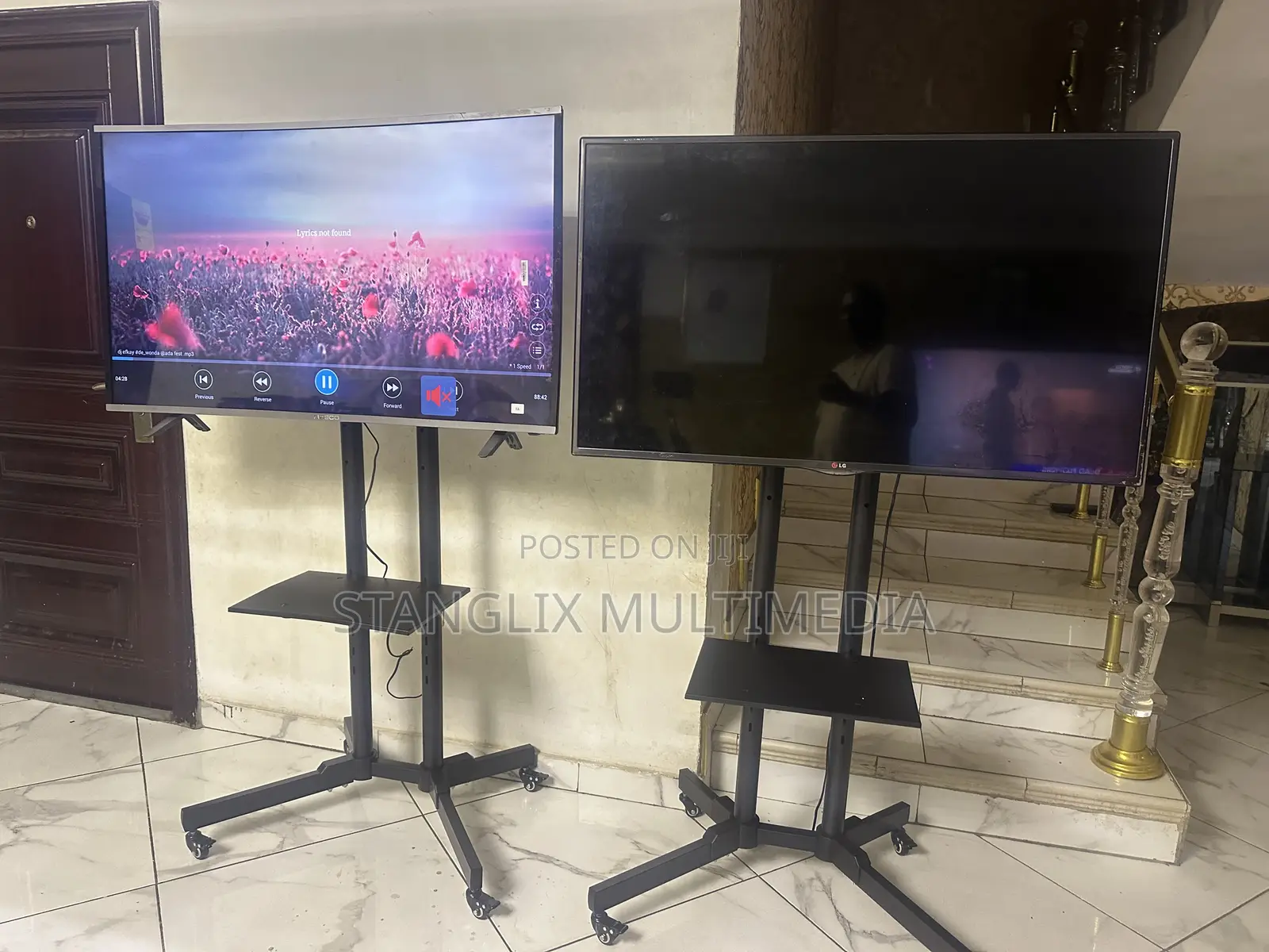 Tv And Tv Stand For Rent
