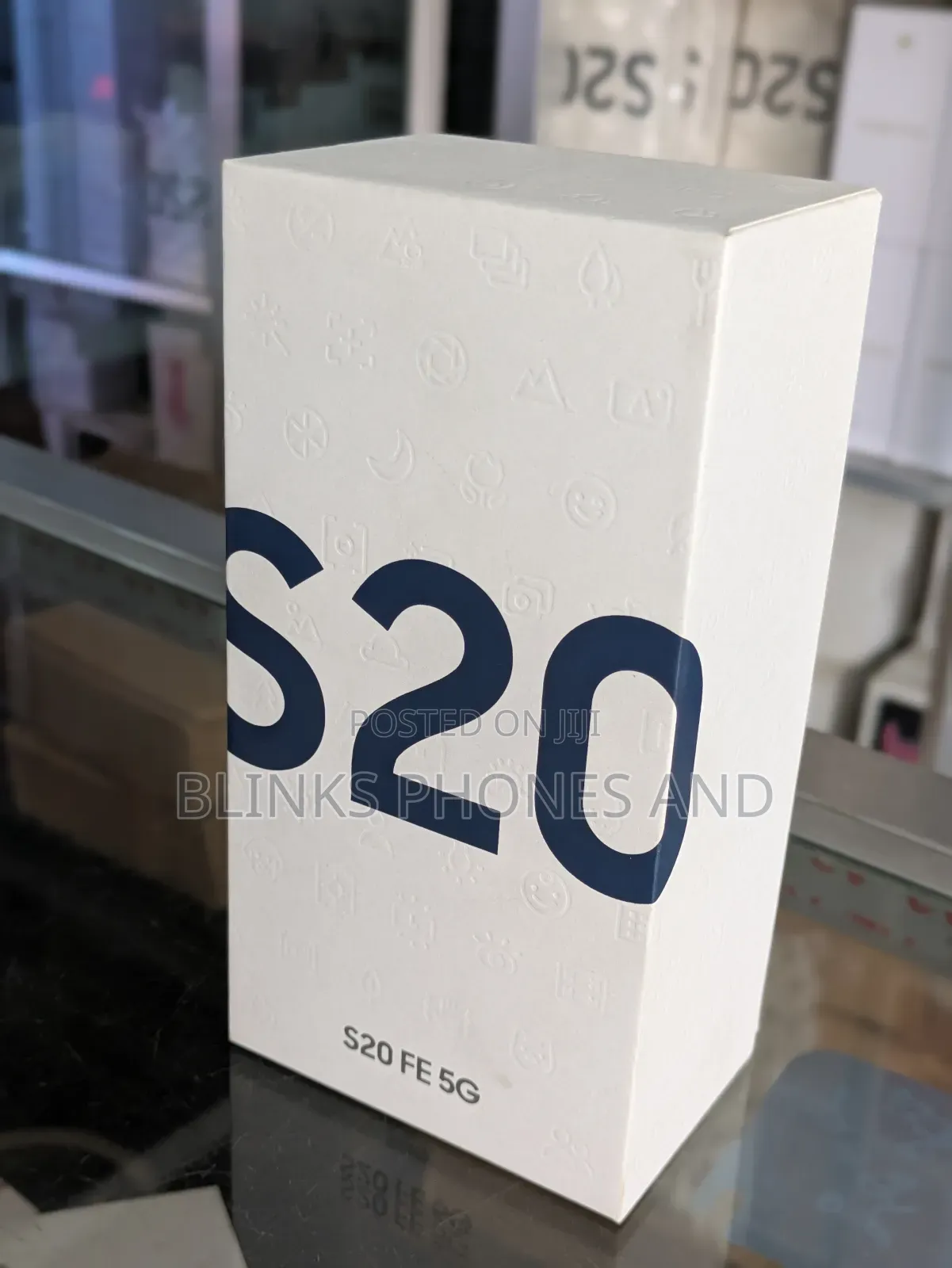 New Samsung Galaxy S20 FE 5G SD865 128 GB Black