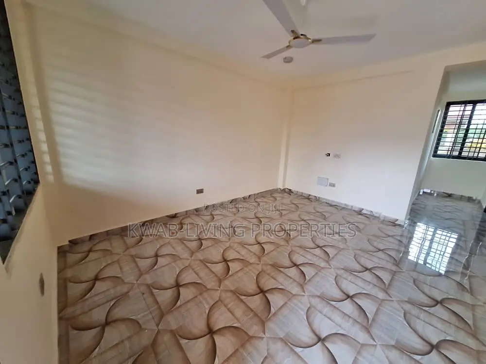 2bdrm Apartment in Oyarifa for rent