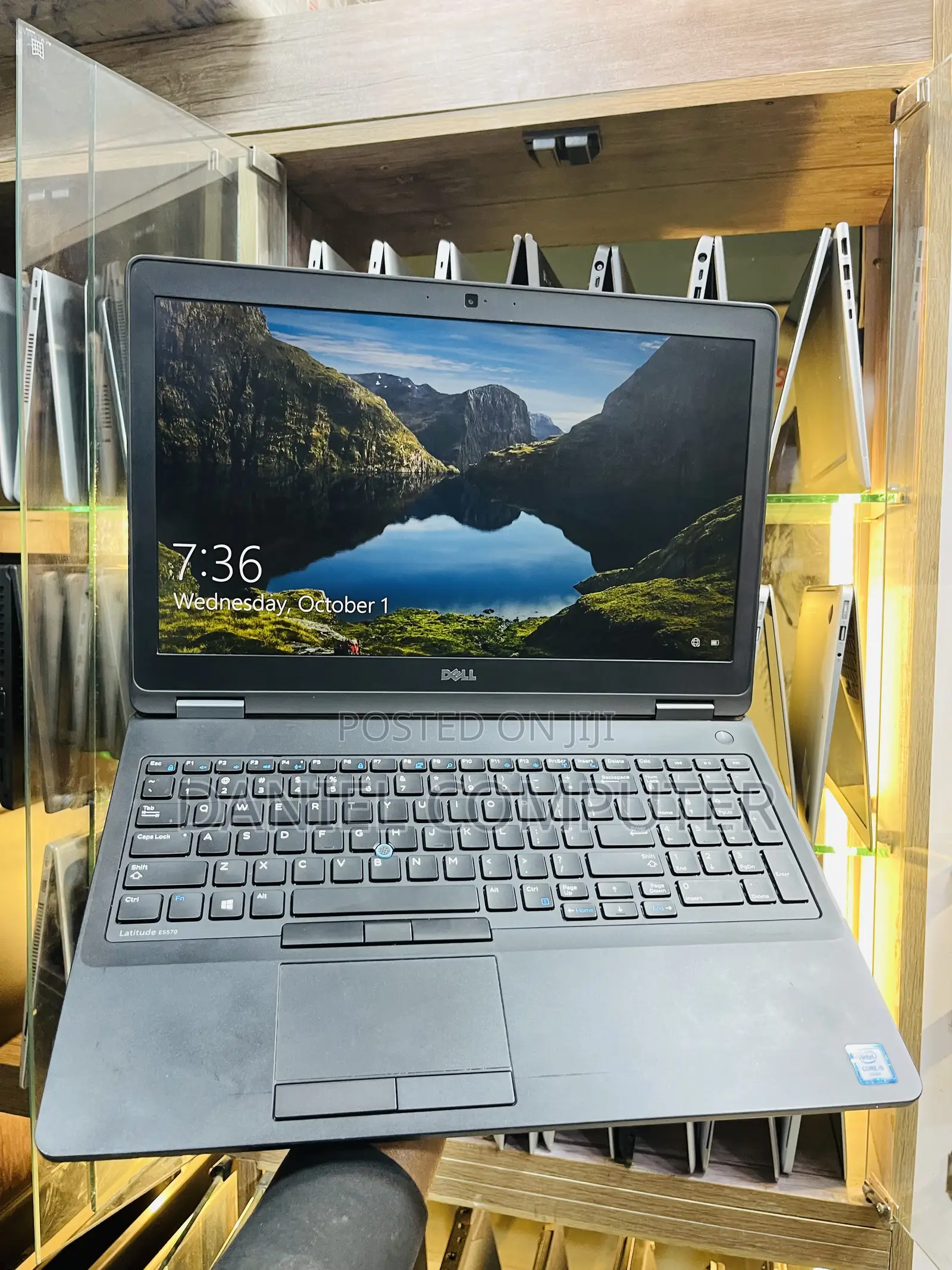 Laptop Dell Latitude 15 E5570 8GB Intel Core I5 SSD 256GB