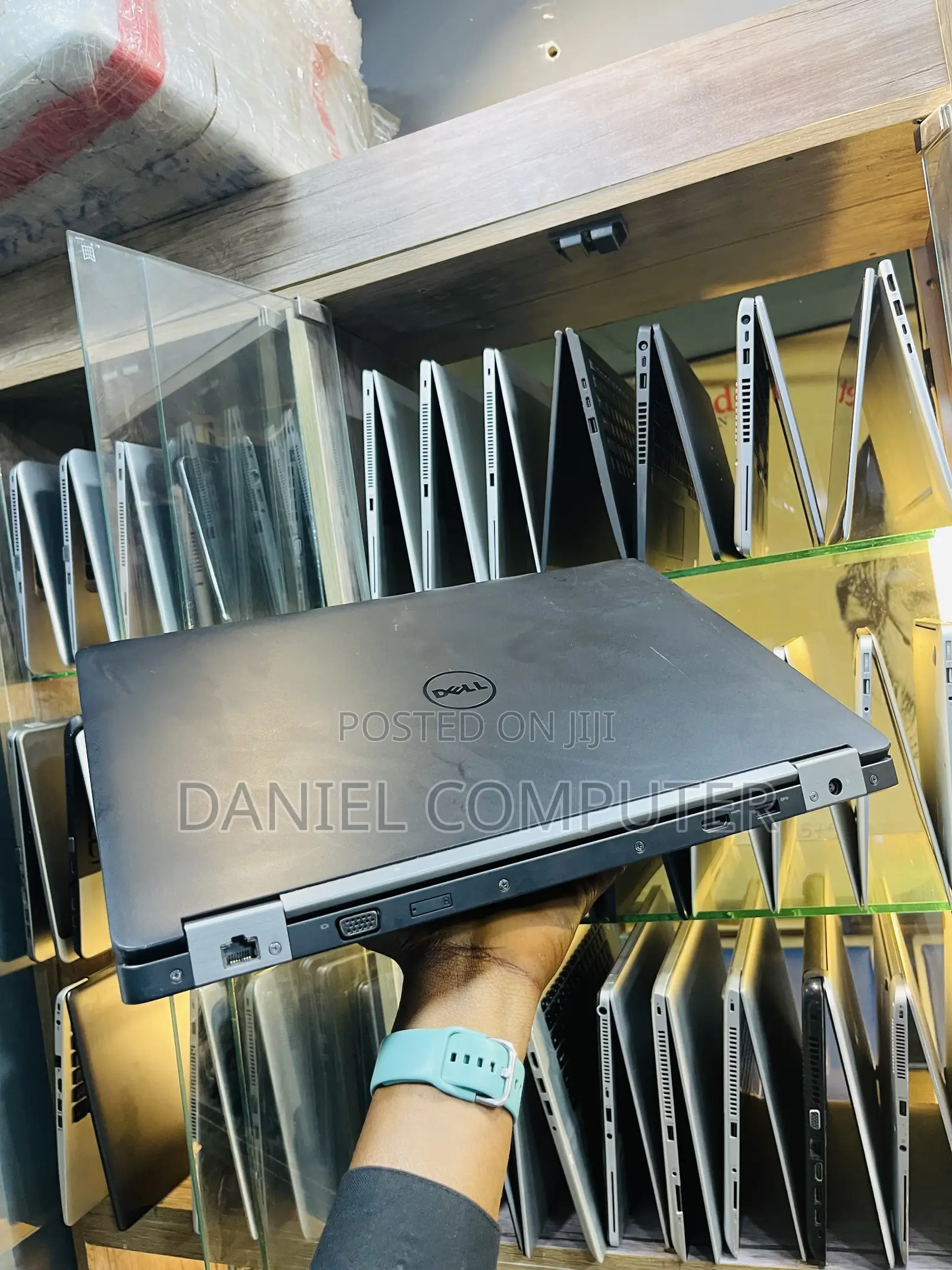 Laptop Dell Latitude 15 E5570 8GB Intel Core I5 SSD 256GB