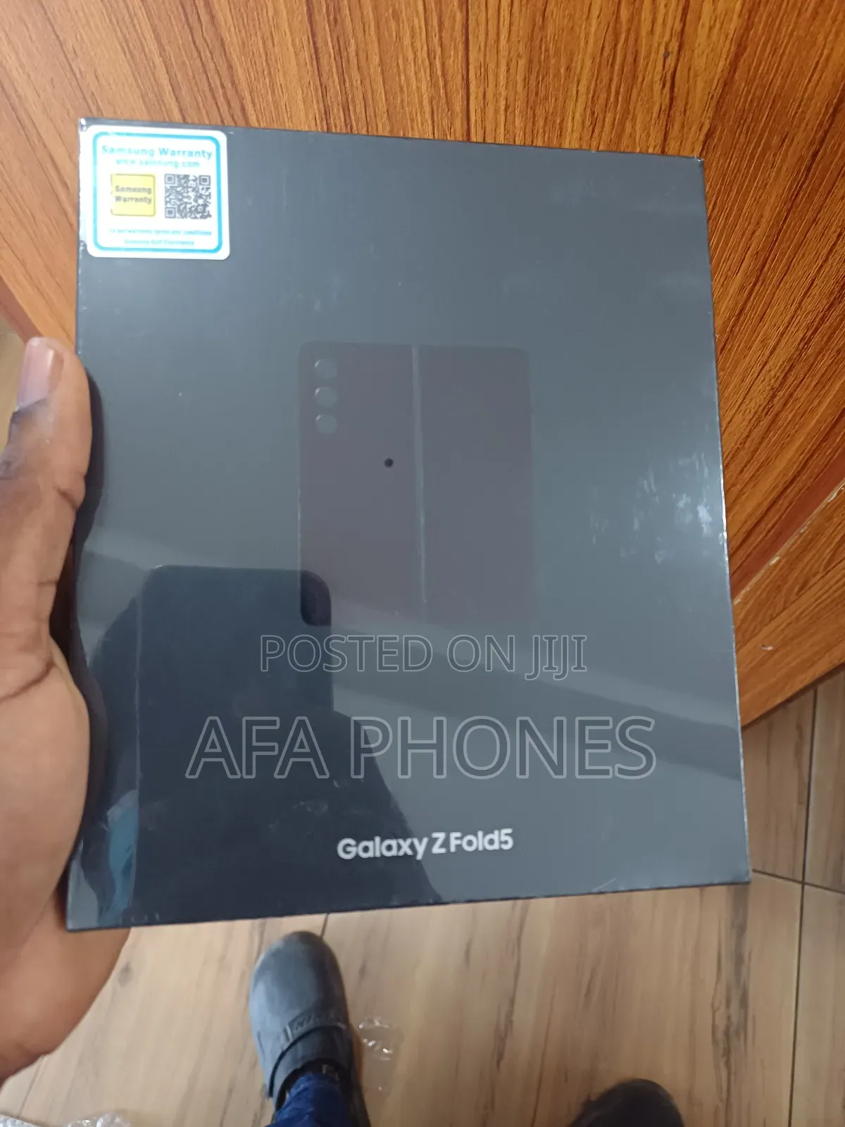 New Samsung Galaxy Z Fold 5 256 GB Gold