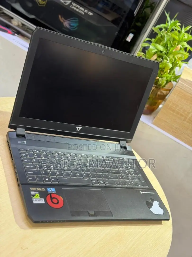 Server 16GB Intel Core i7 SSD 128GB