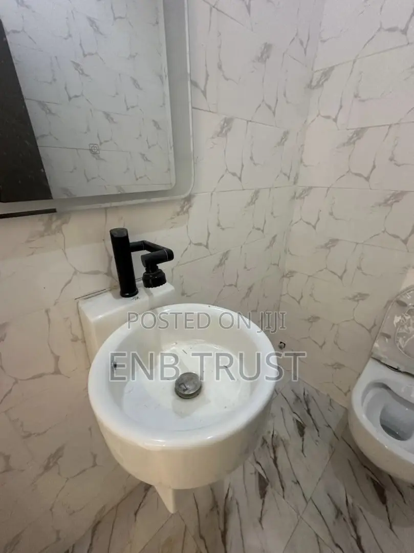 3bdrm House in North Legon for sale