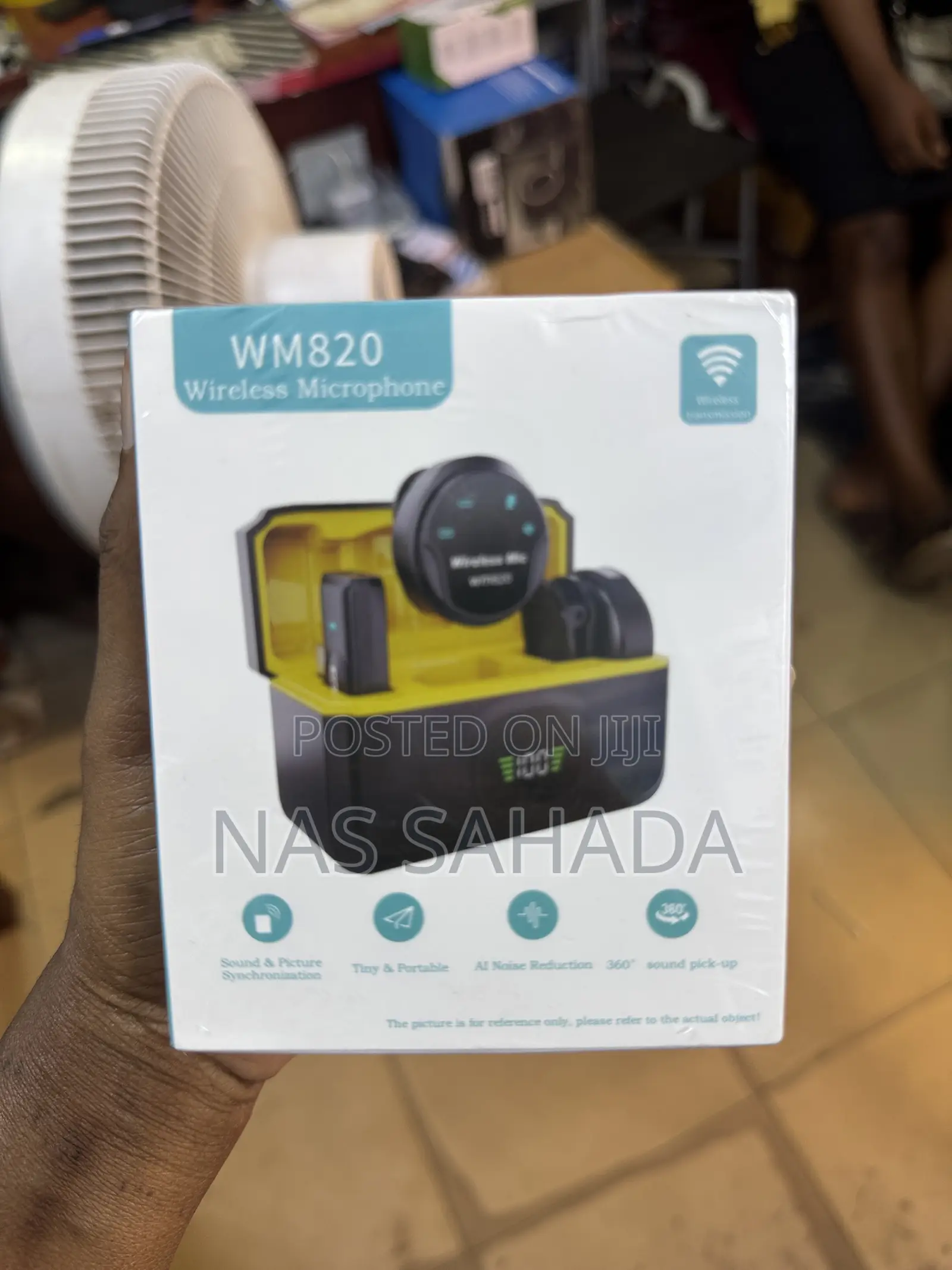 Wireless Microphone Wm820