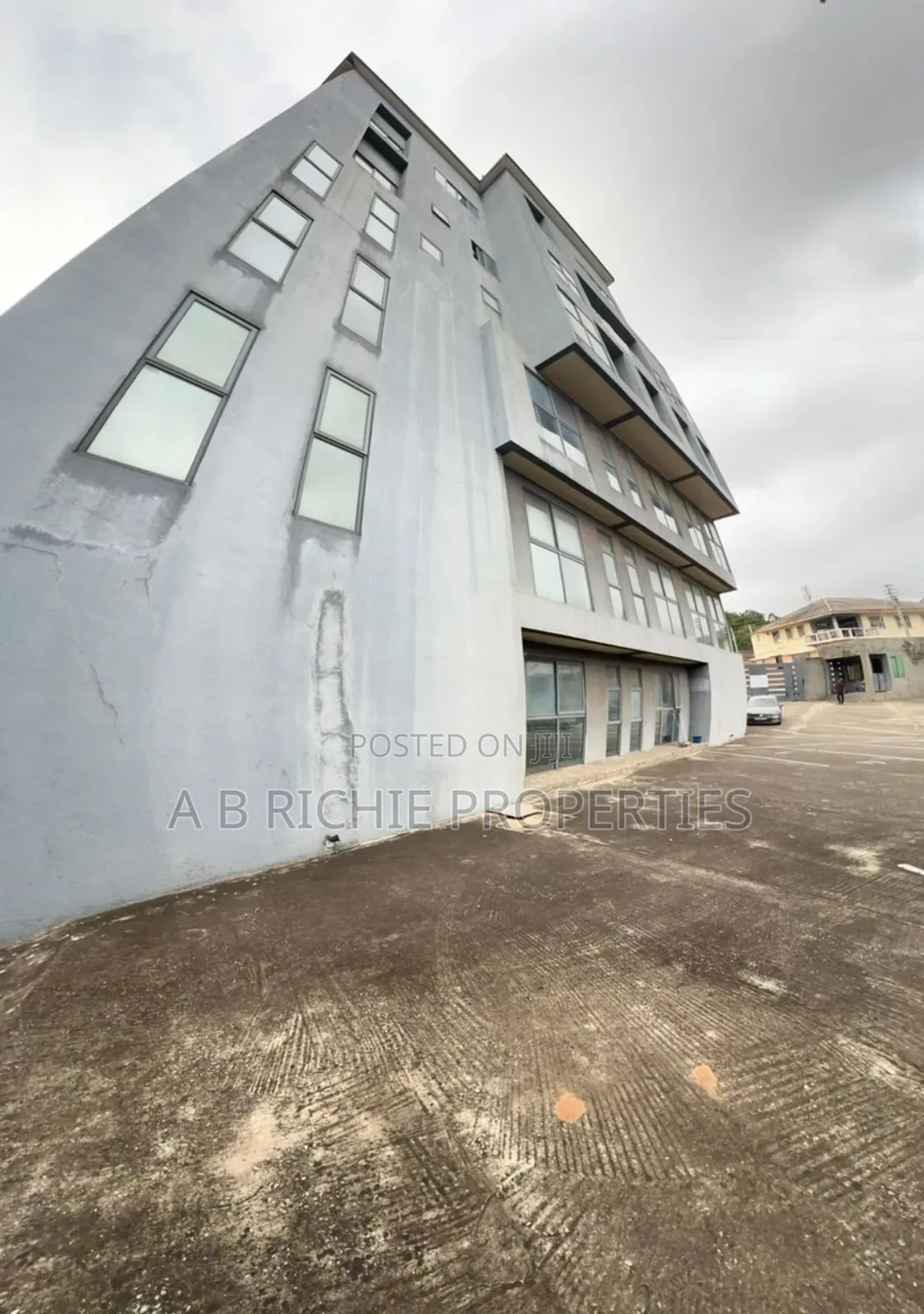 Commercial Office Space for Sale