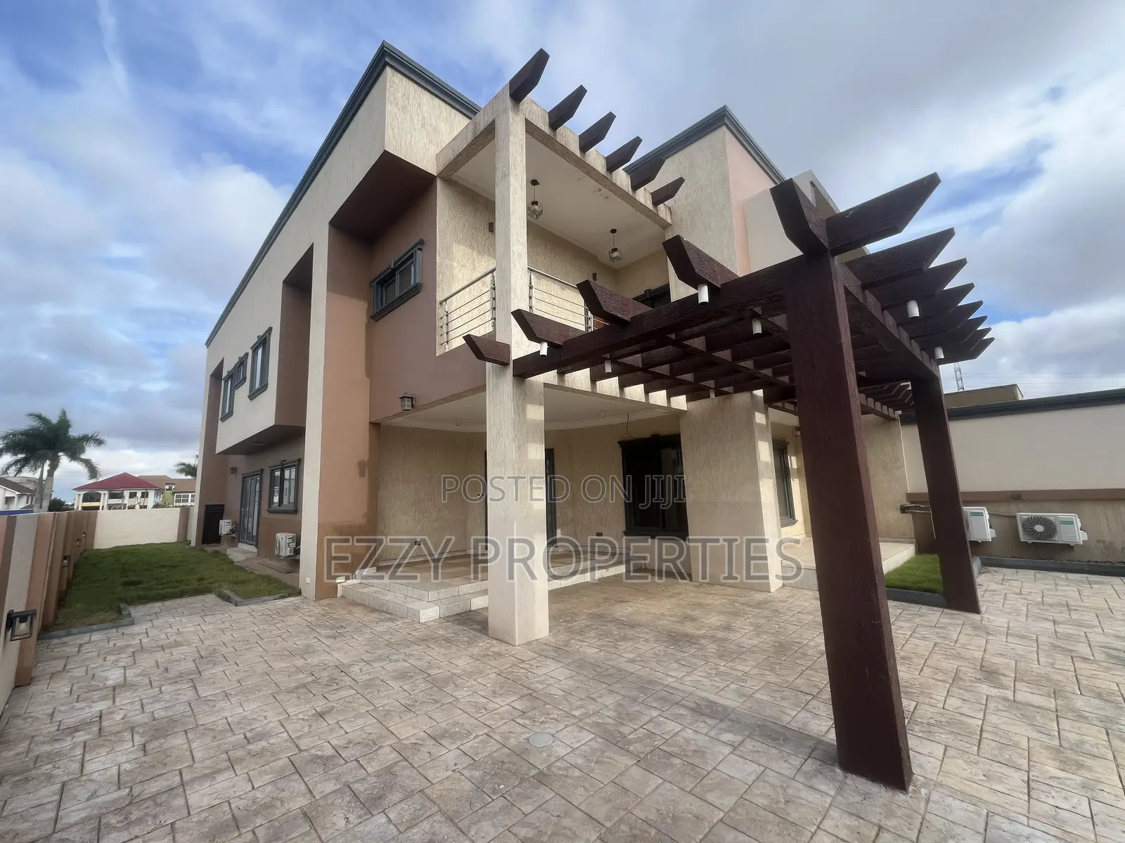 4bdrm House in East Legon Trasaco for rent