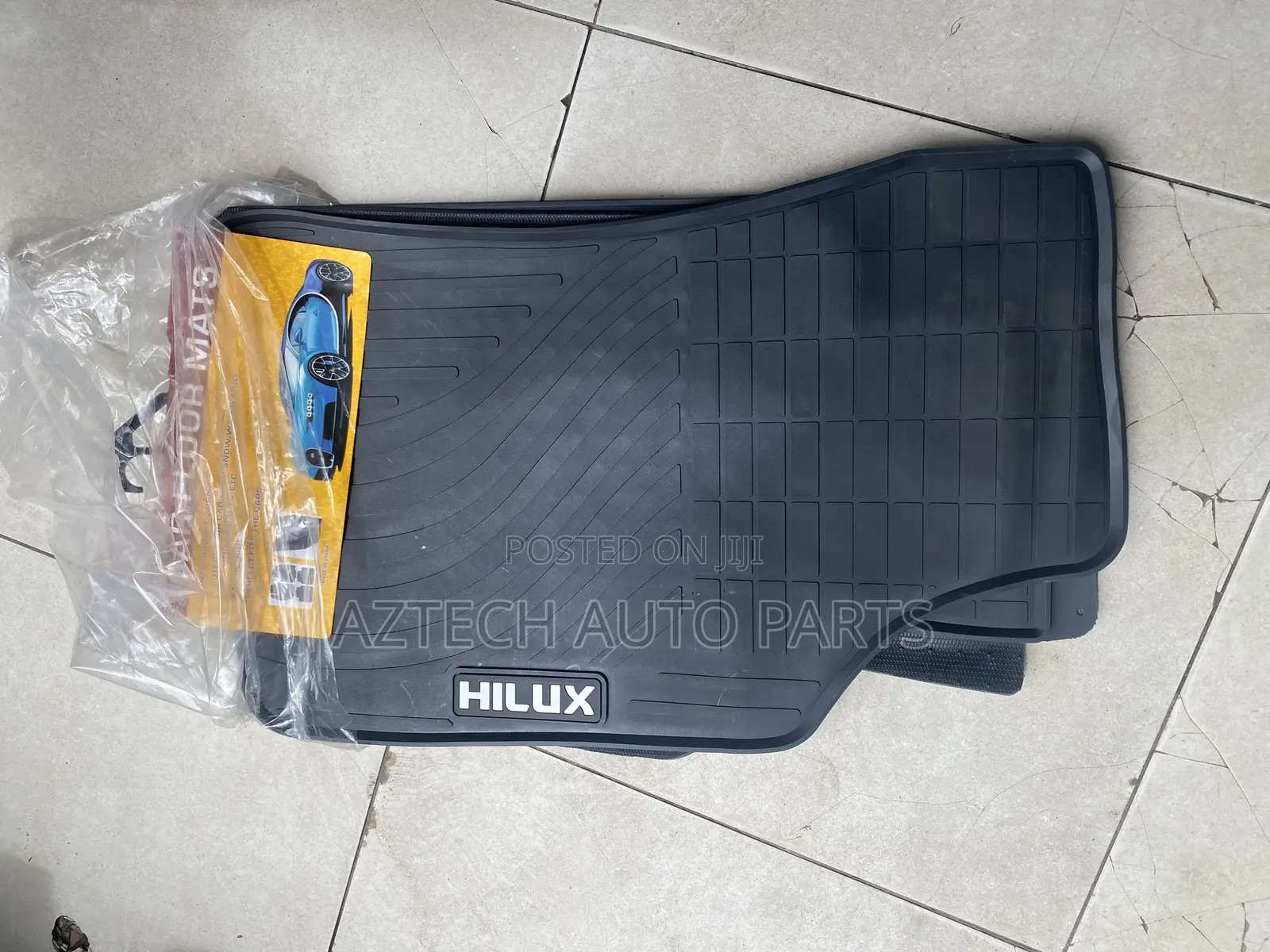 Toyota Hilux Floor Mats / Carpets