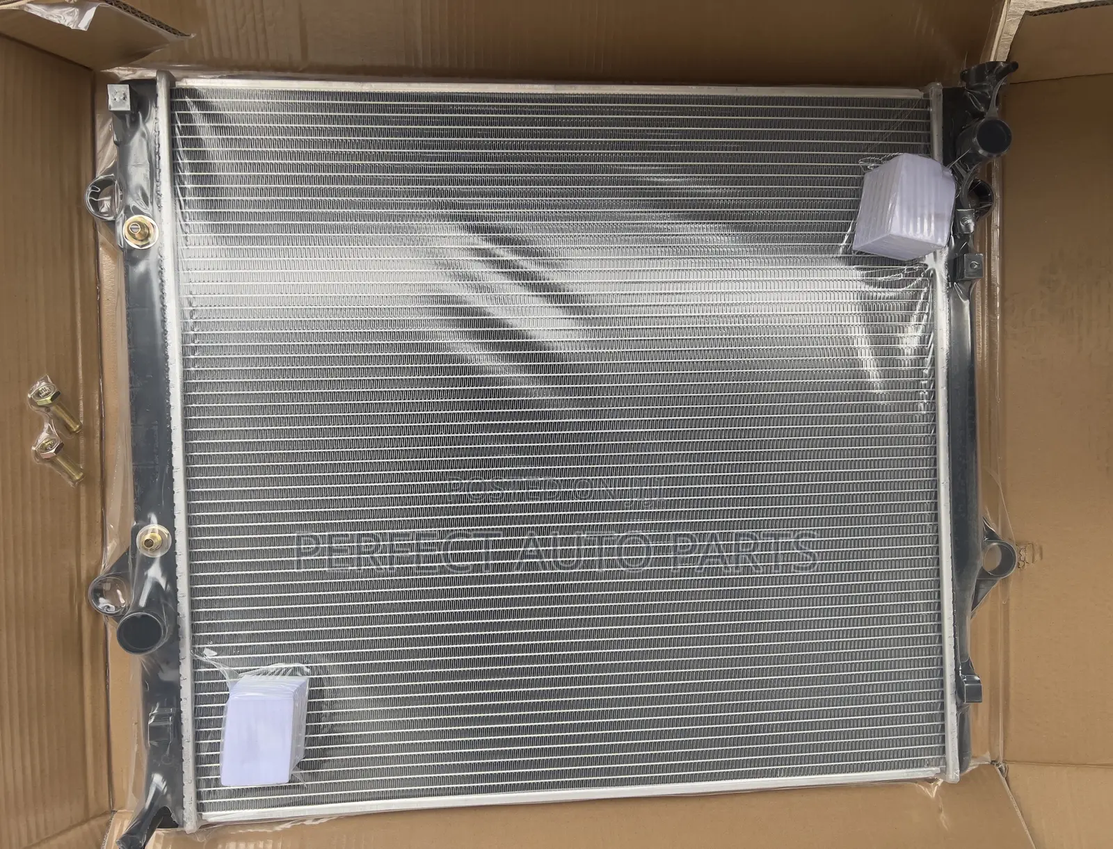 Toyota Prado Radiator/ Water Tank
